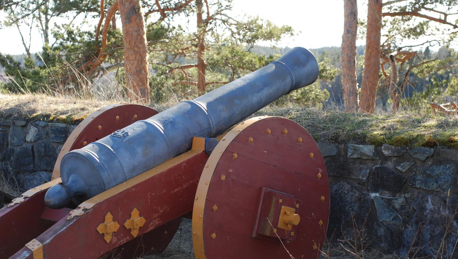 kanon på fortet