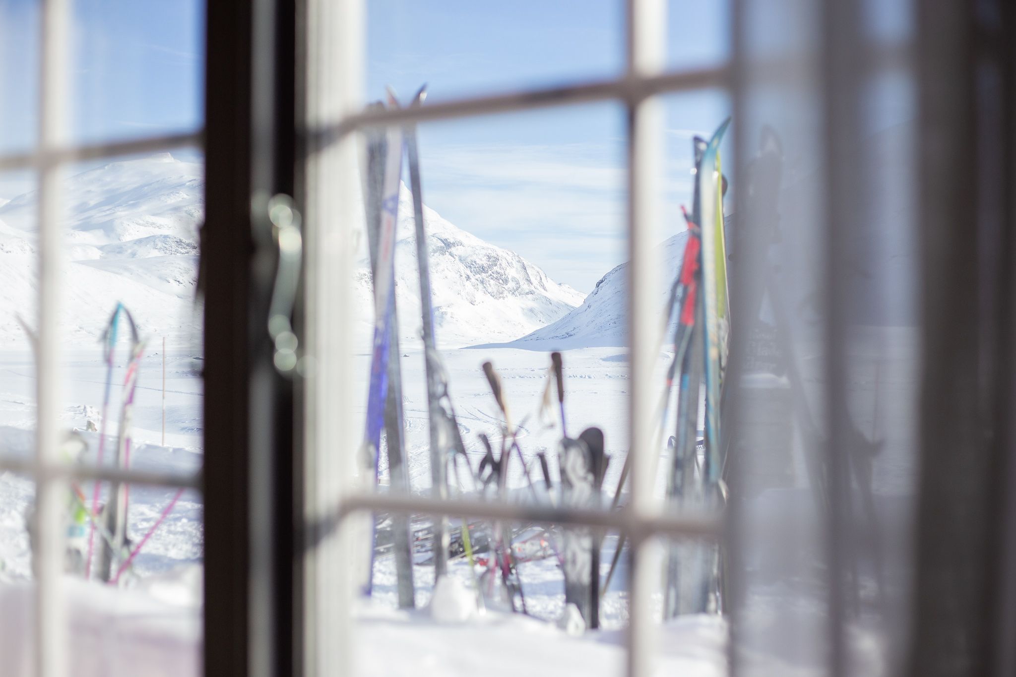 Ski utenfor Fondsbu.