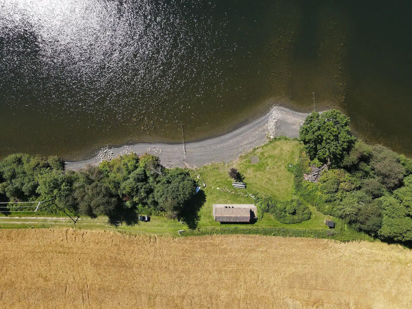 Dronebilde av Sommerfjøset