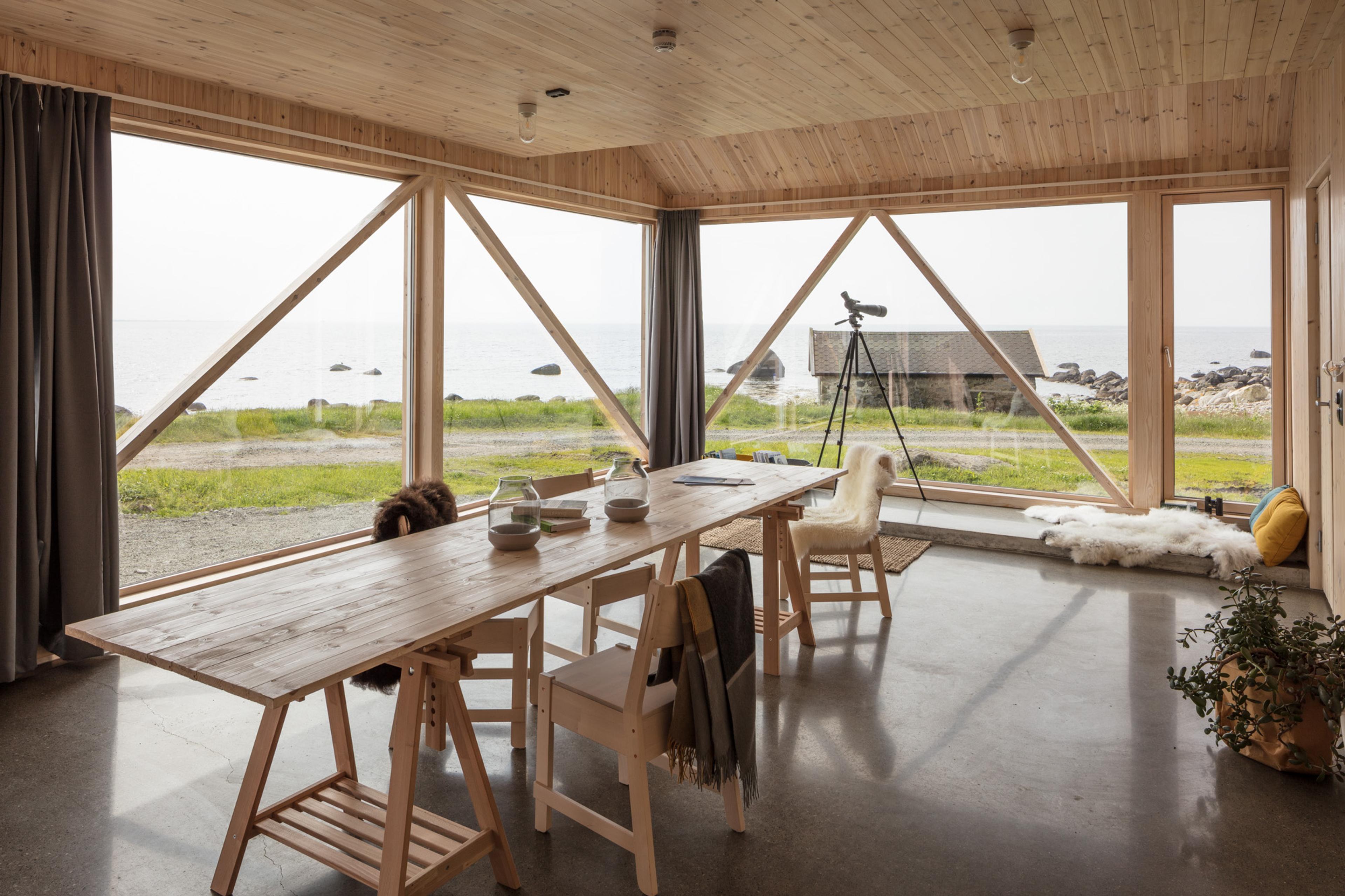 Accommodation at The Longhouse at Lista