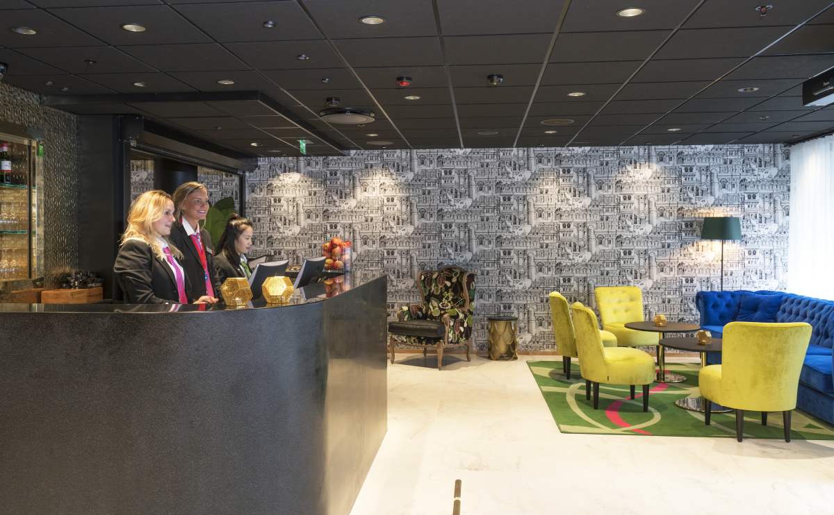 Reception of Thon Hotel Stavanger