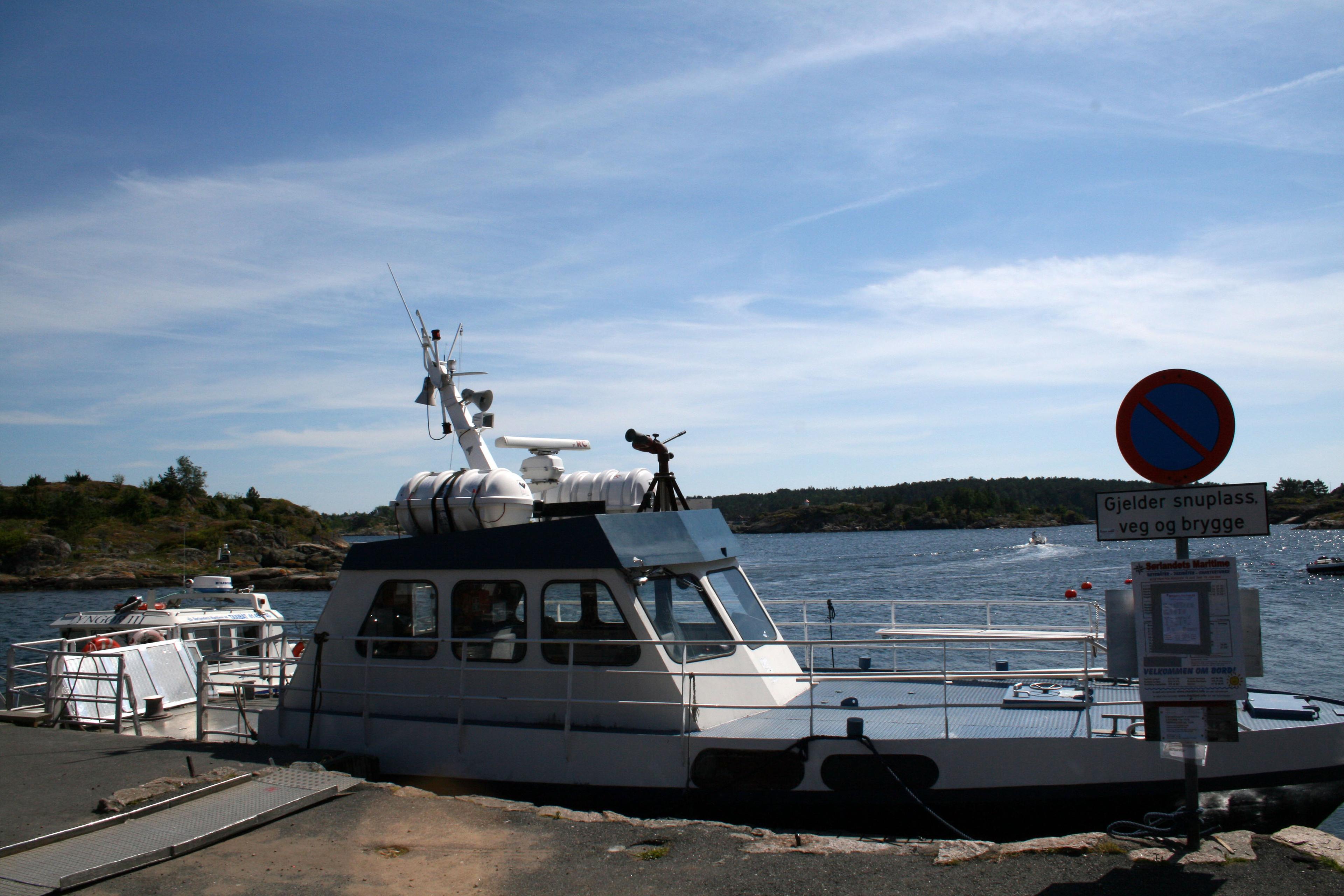 Like ved fergeleiet til Lyngør