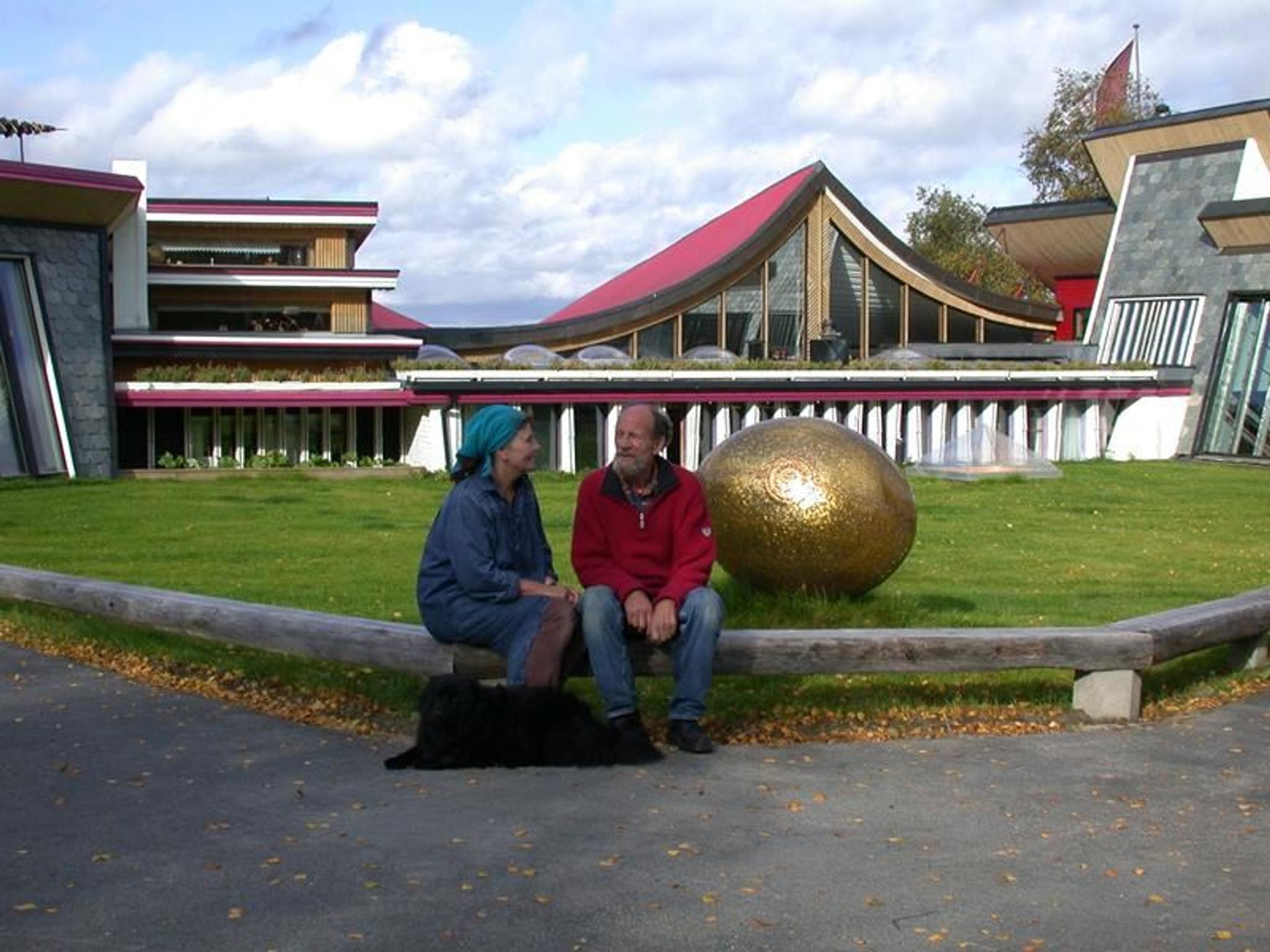 Juhls’ Silvergallery Kautokeino - Livsverket- opplevelsen, overraskelsen og oasen