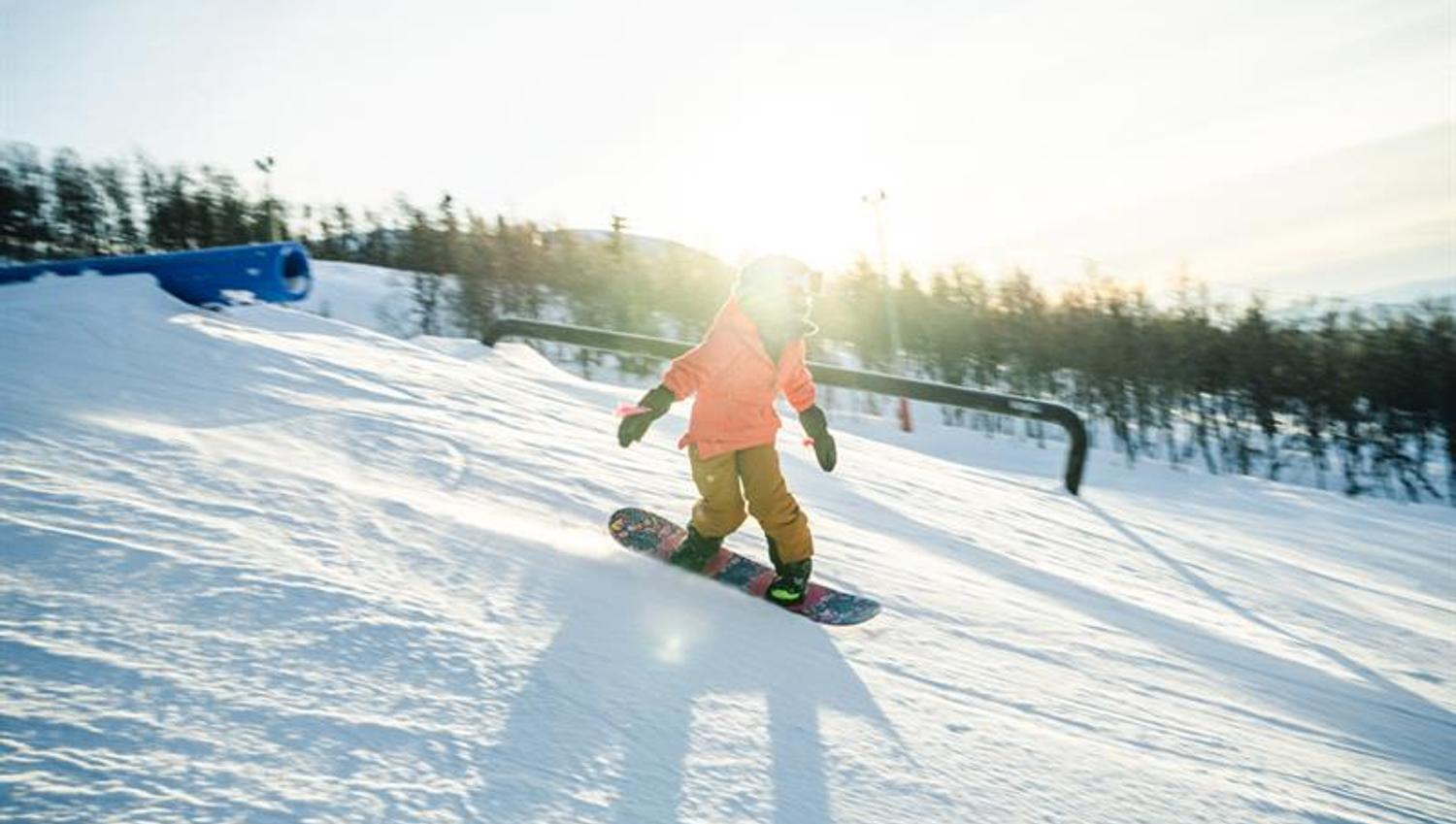 barn på snowboard på Rauland skisenter