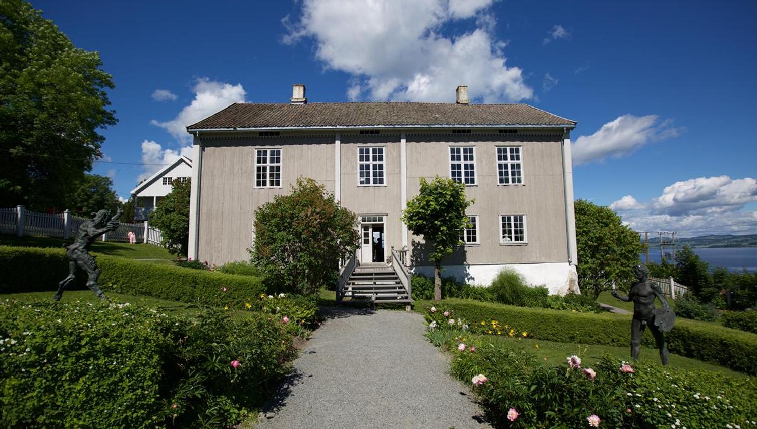 Peder Balke-senteret. Hagen.