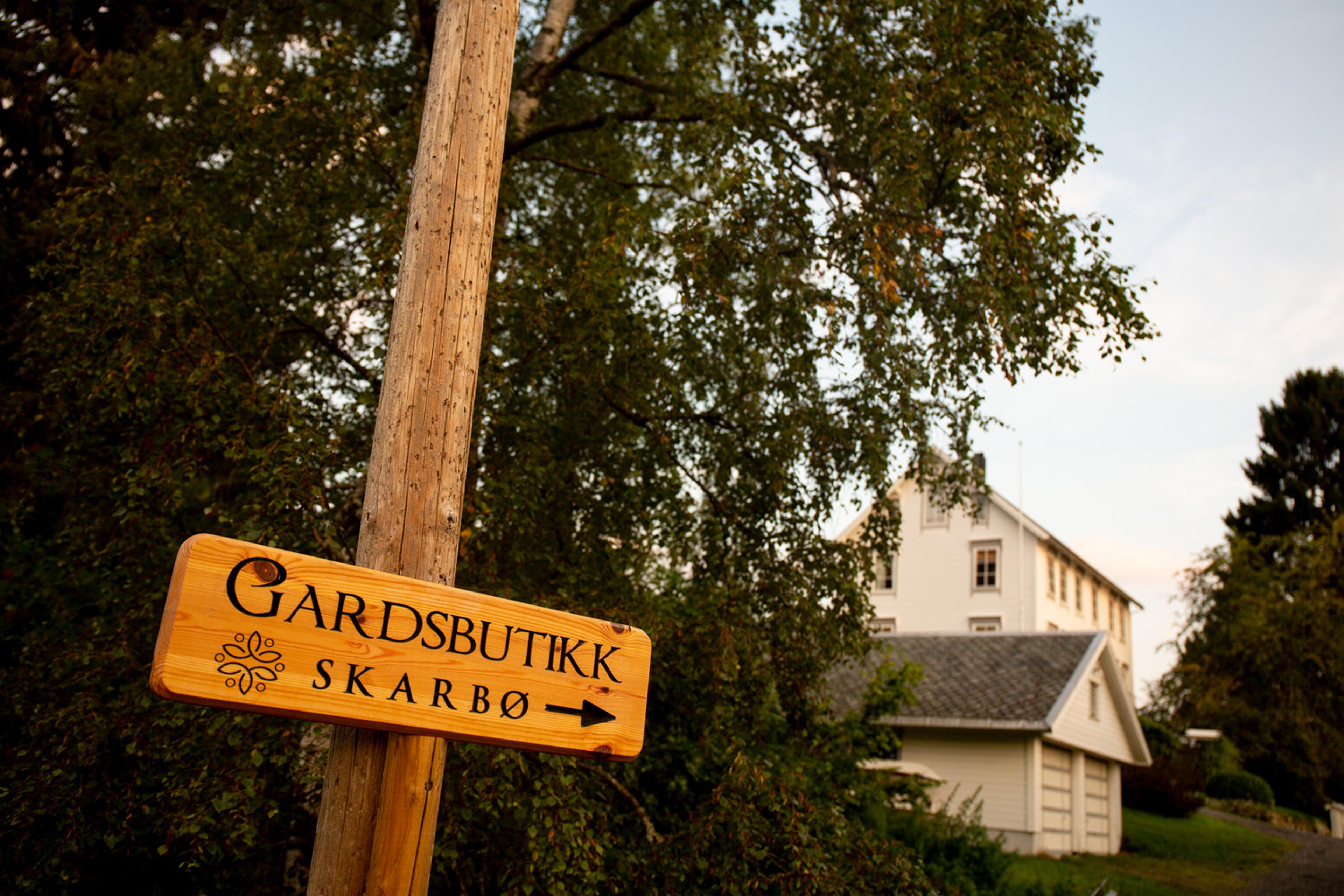 Bli med på gardsbesøk