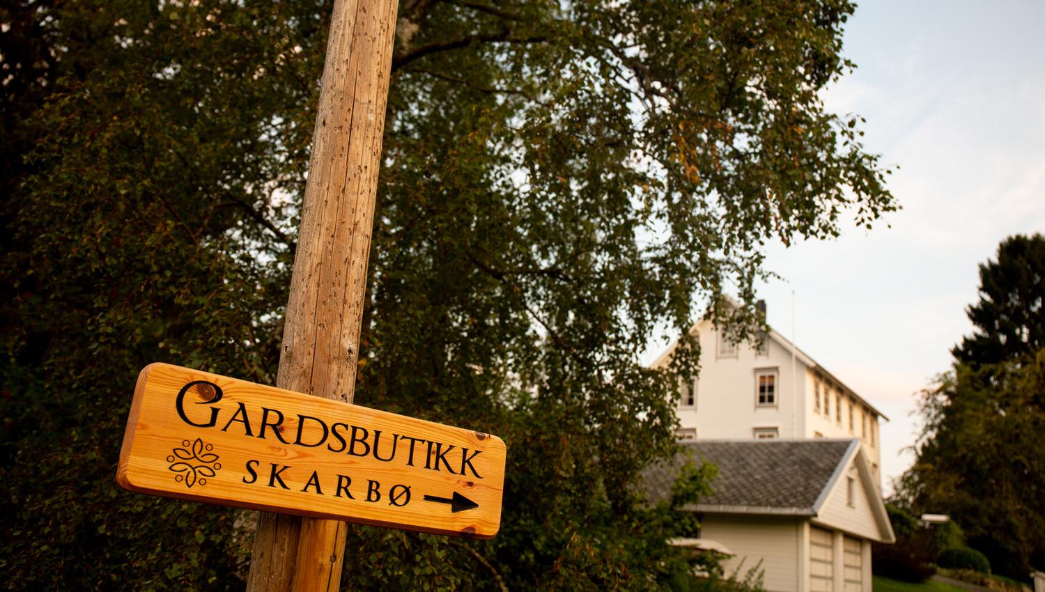 Bli med på gardsbesøk