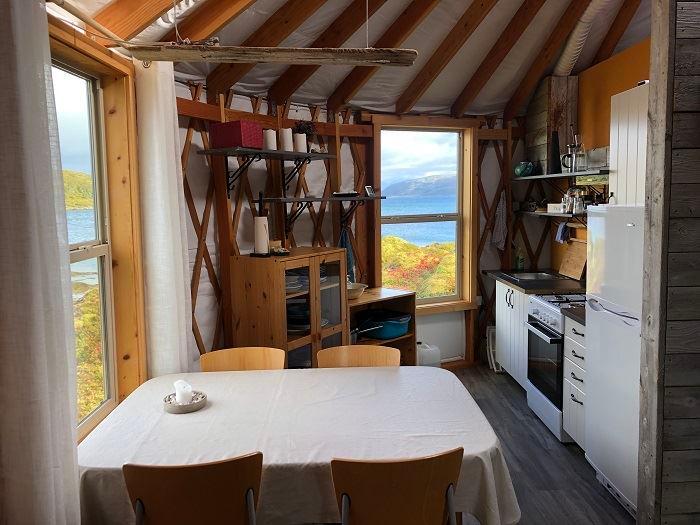 Yurt - In the Ocean gap