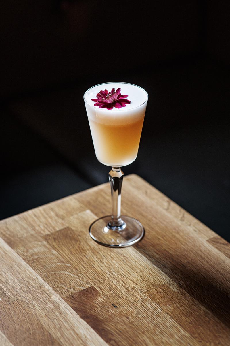 Detail photo of a drink.