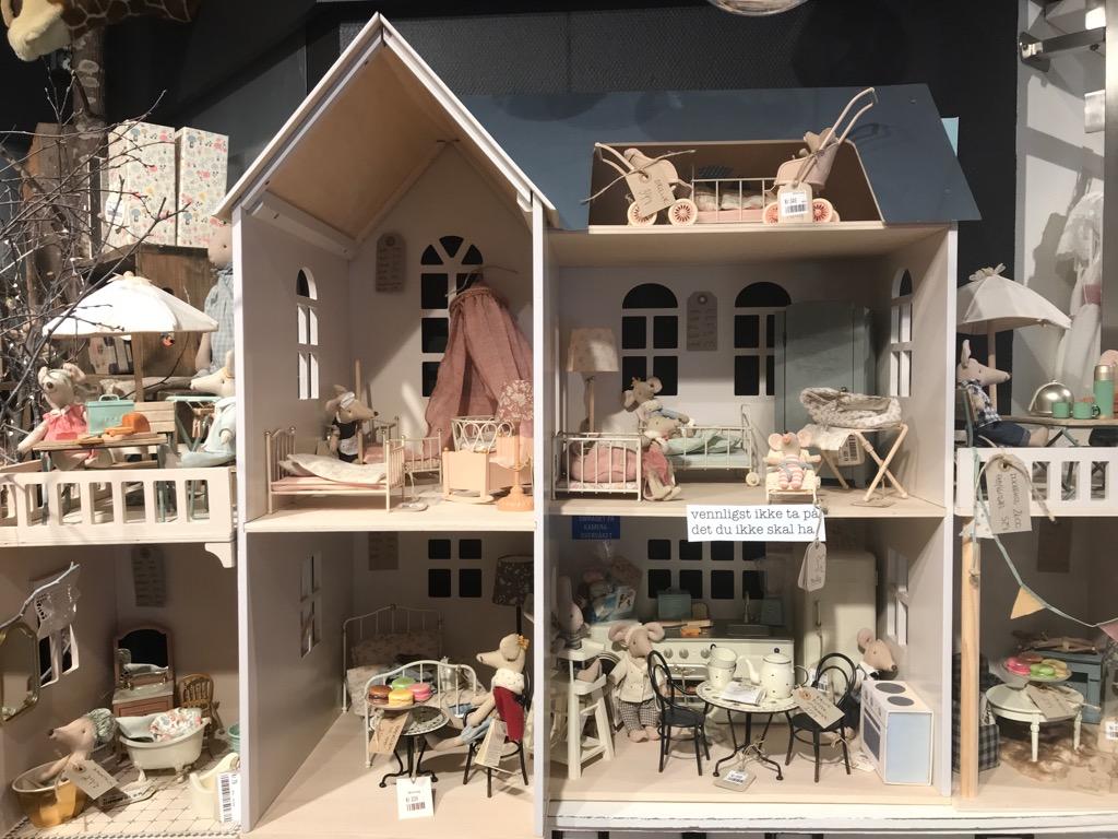 Den Lille Barnebutikken