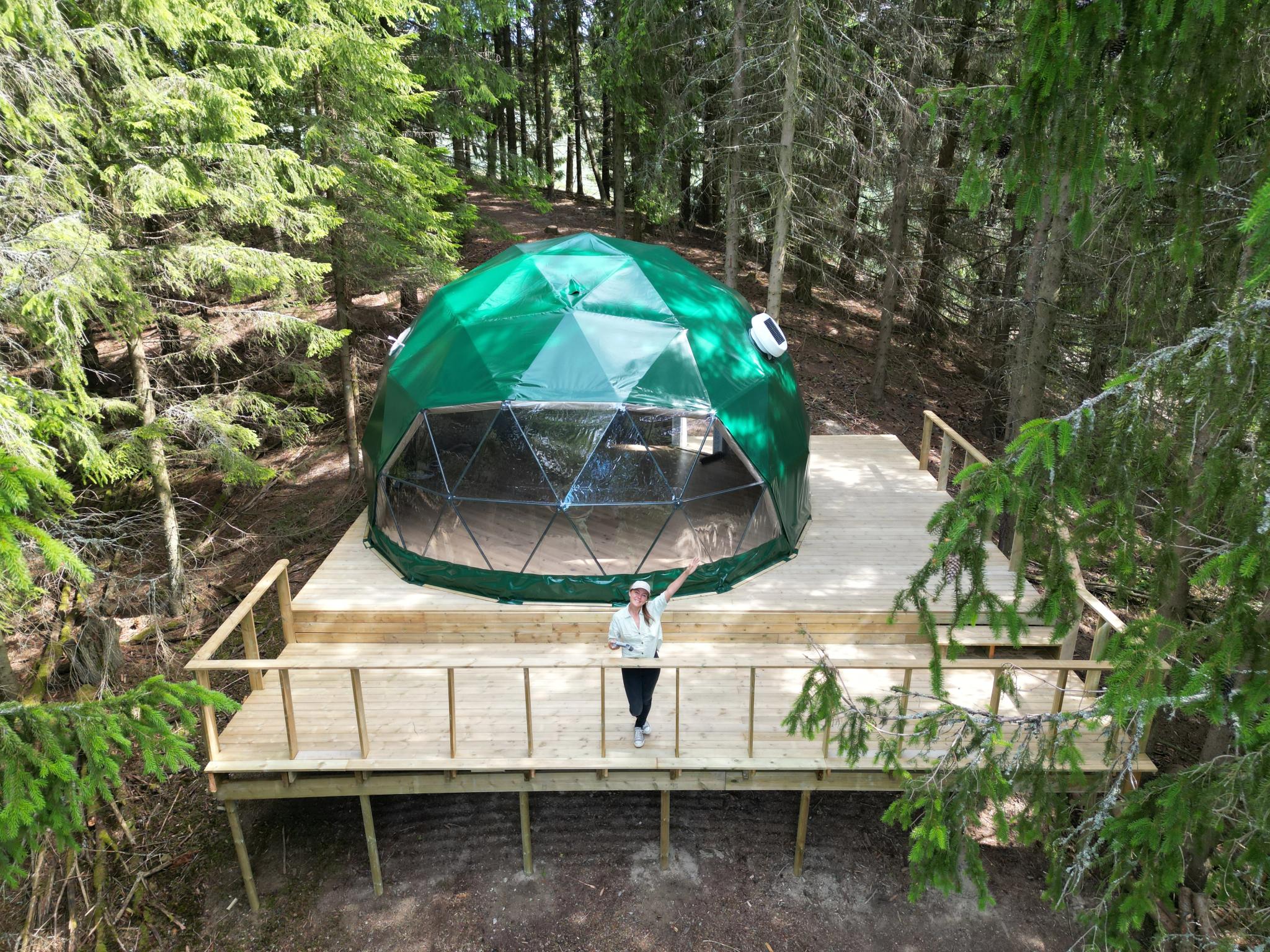 WonderInn Riverside Nest og Pano