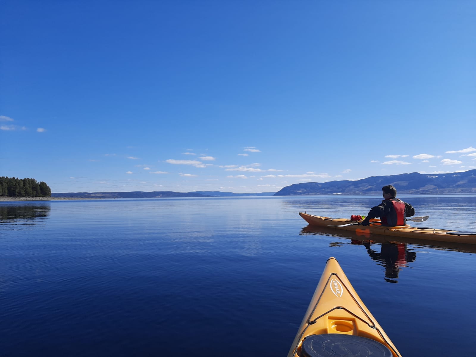 Kajakk padling på Mjøsa med kajakker fra Infoteket