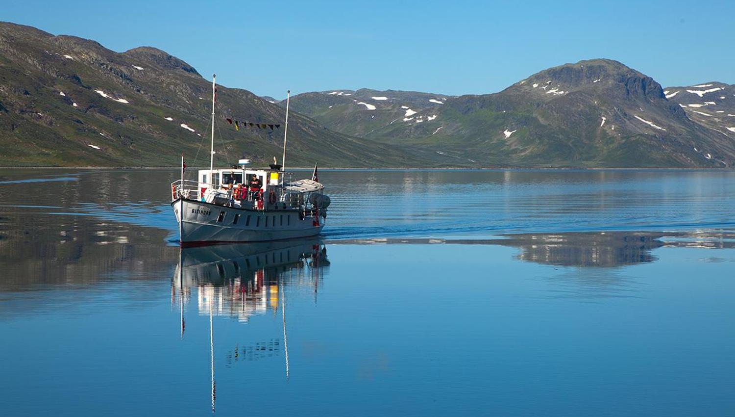 M/B Bitihorn on Lake Bygdin.