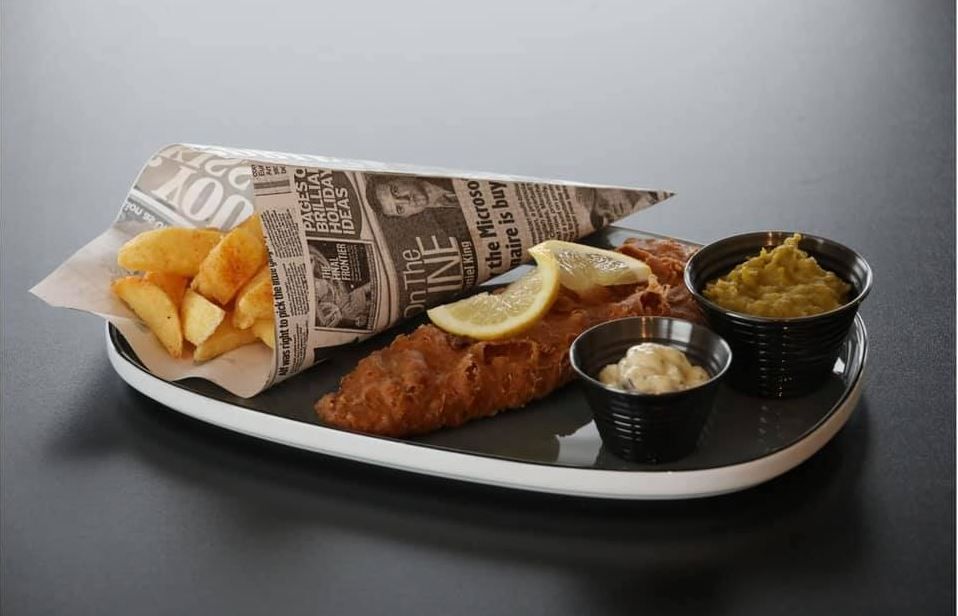 Fish and ships Vierli kafeteria