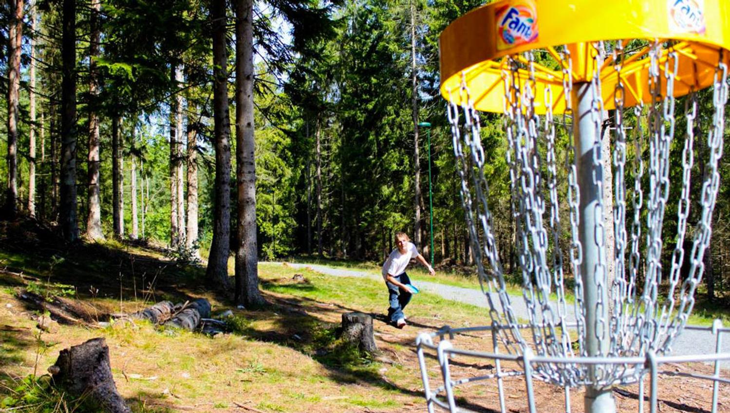 Frisbeegolf i Skien fritidspark