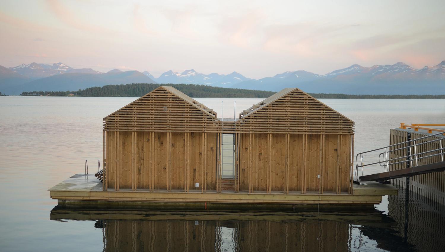Nausta i Molde