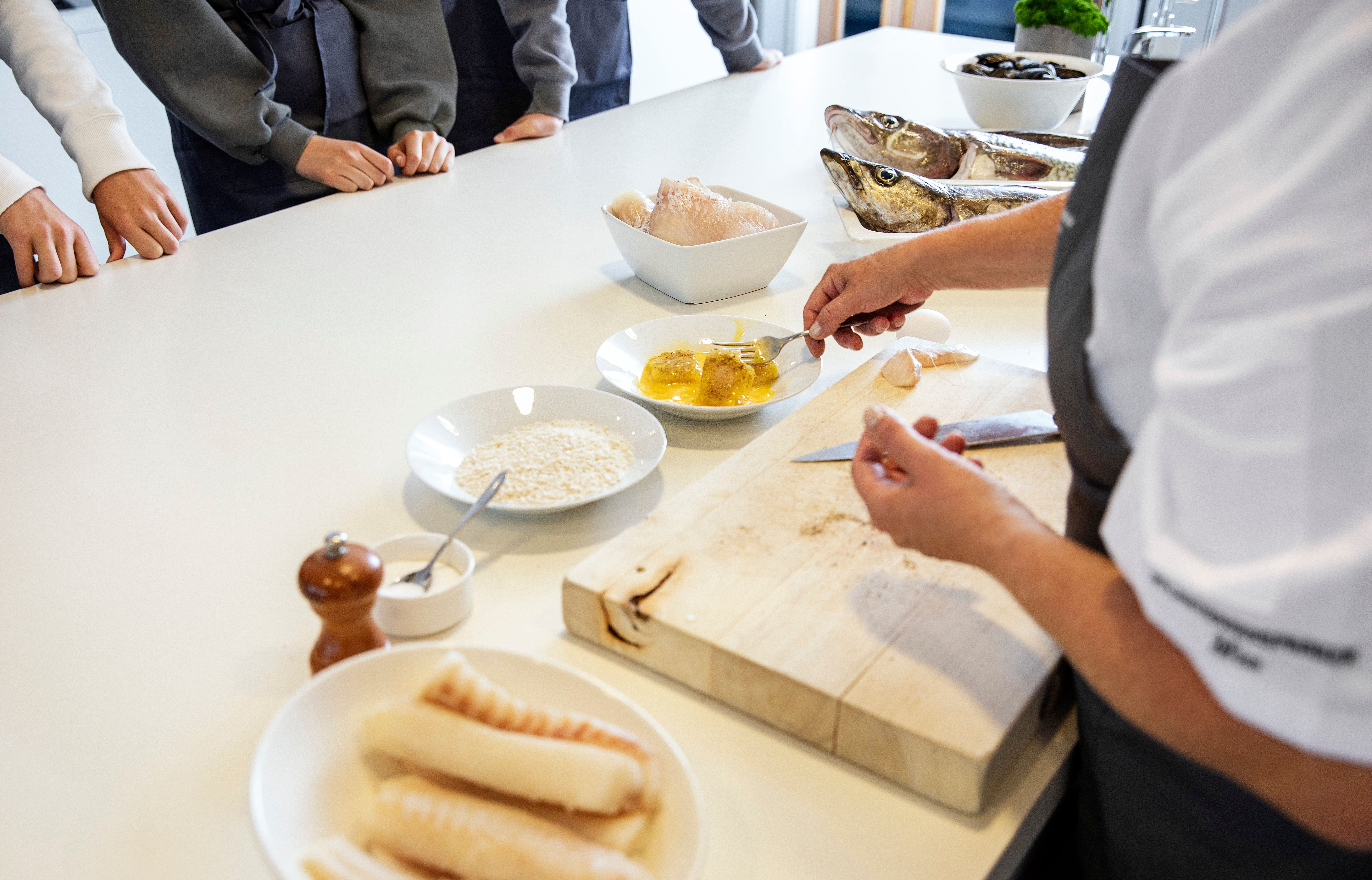 Her kan du lære å tilberede fisken fra havet