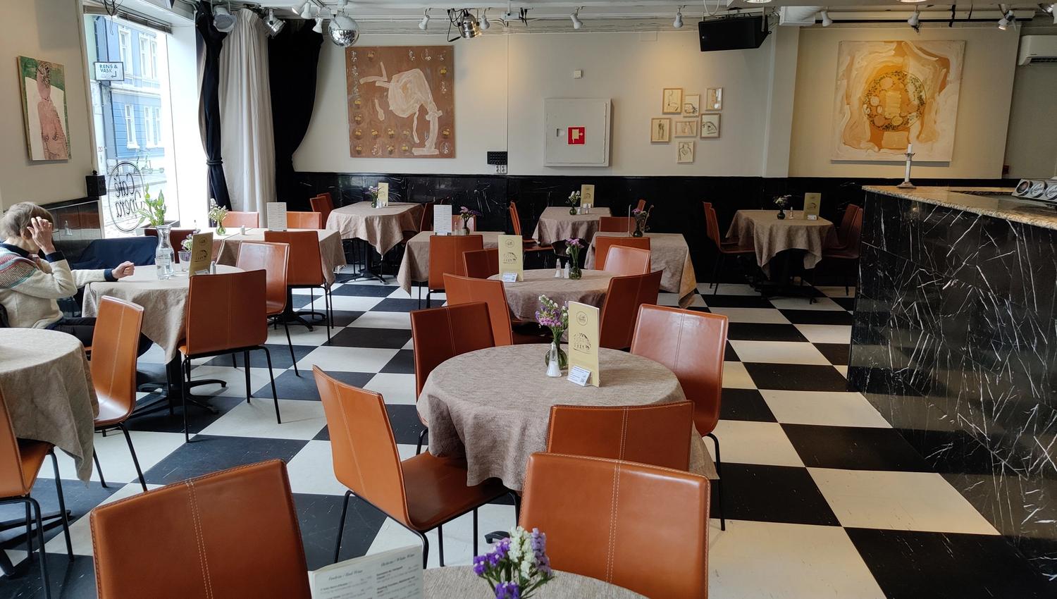 Café Opera