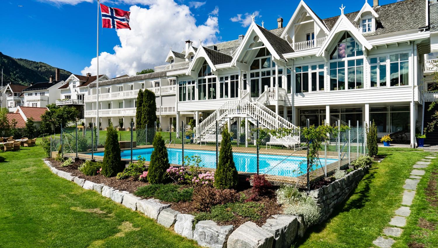 Hofslund Fjordhotell, Sogndal