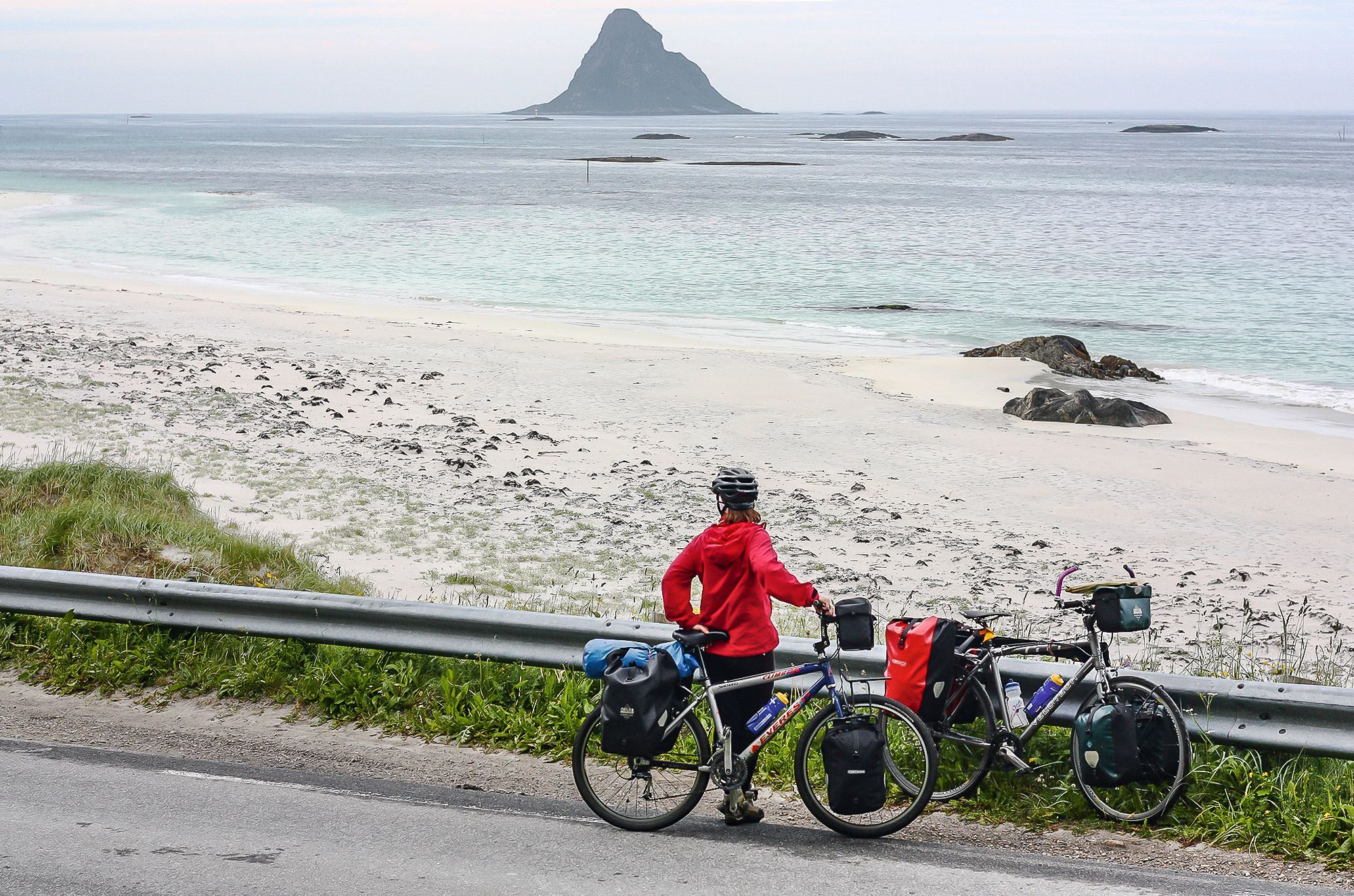 Having a short break at Bleik beach