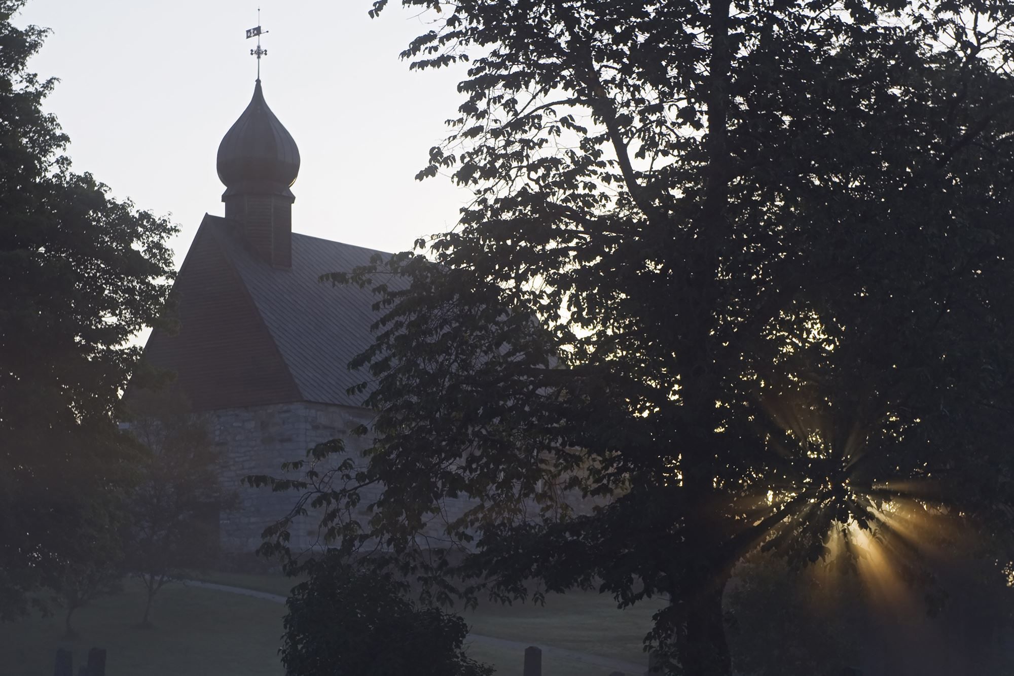 Dønnes Kirke