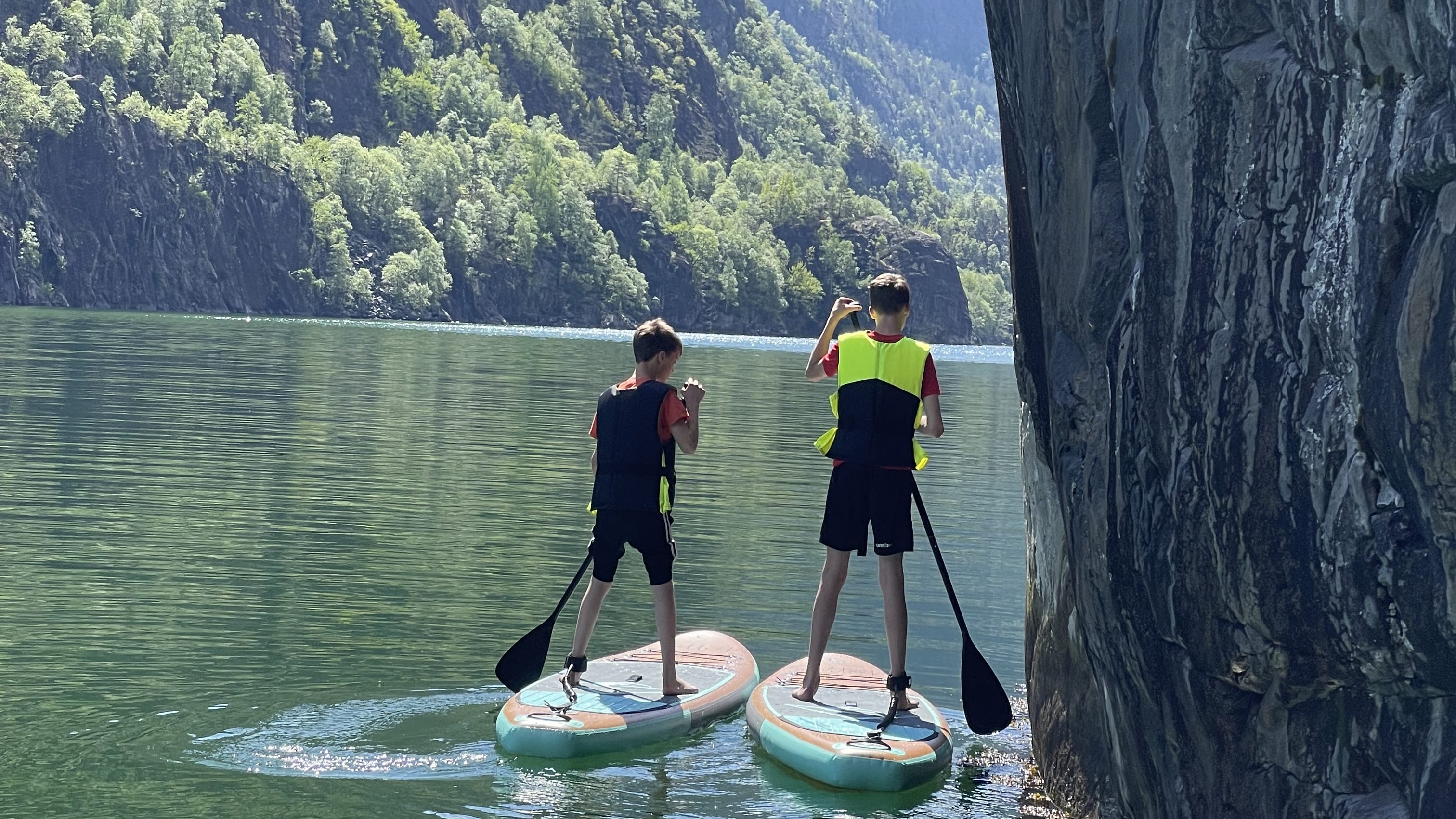 På SUP i Åkrafjorden