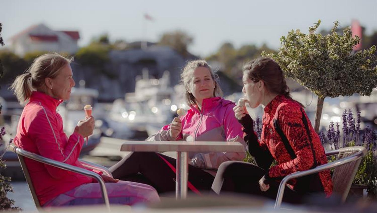 Cycle route from Langesund to Kragerø, icecream at Valle
