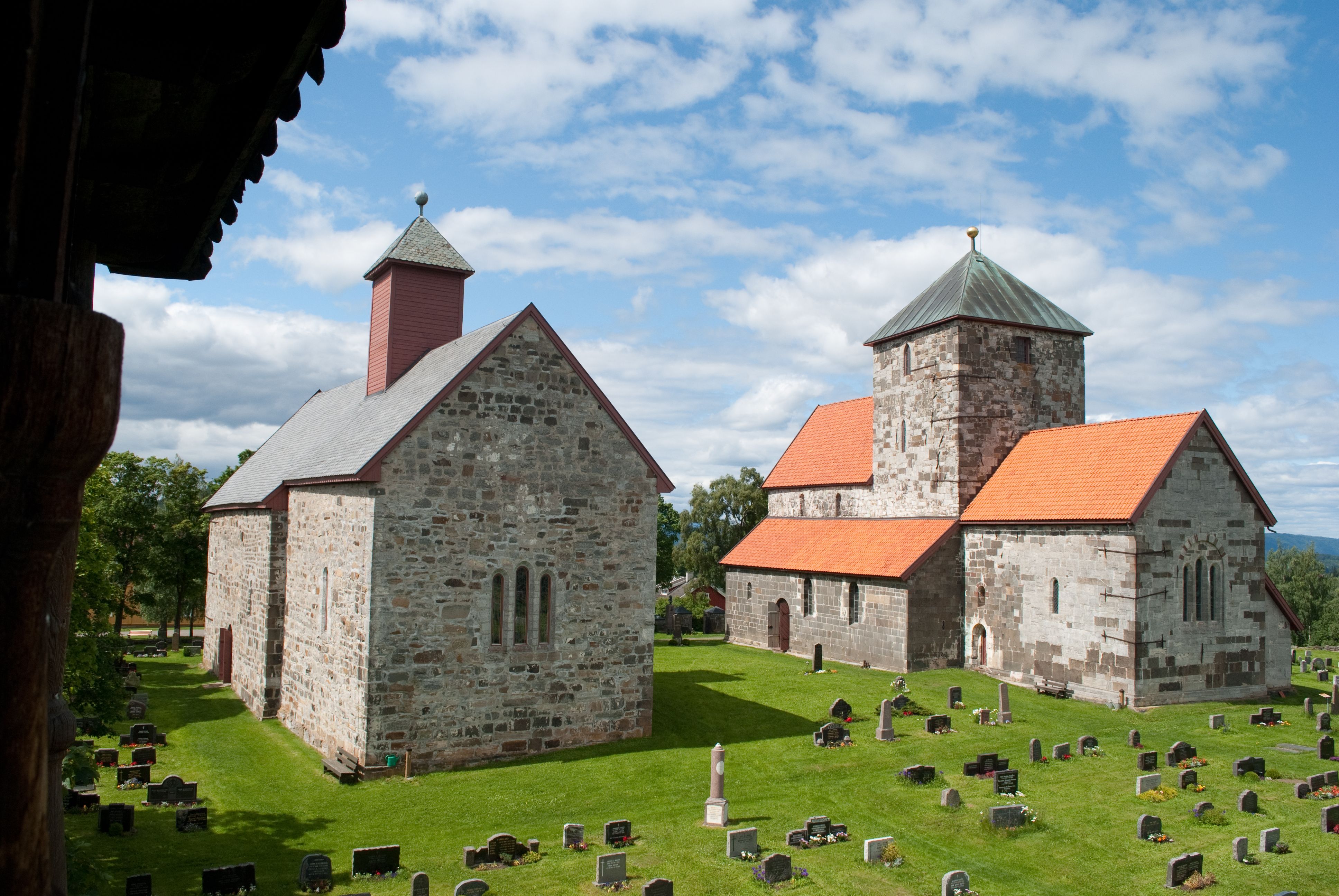 Søsterkirkene på Granavollen