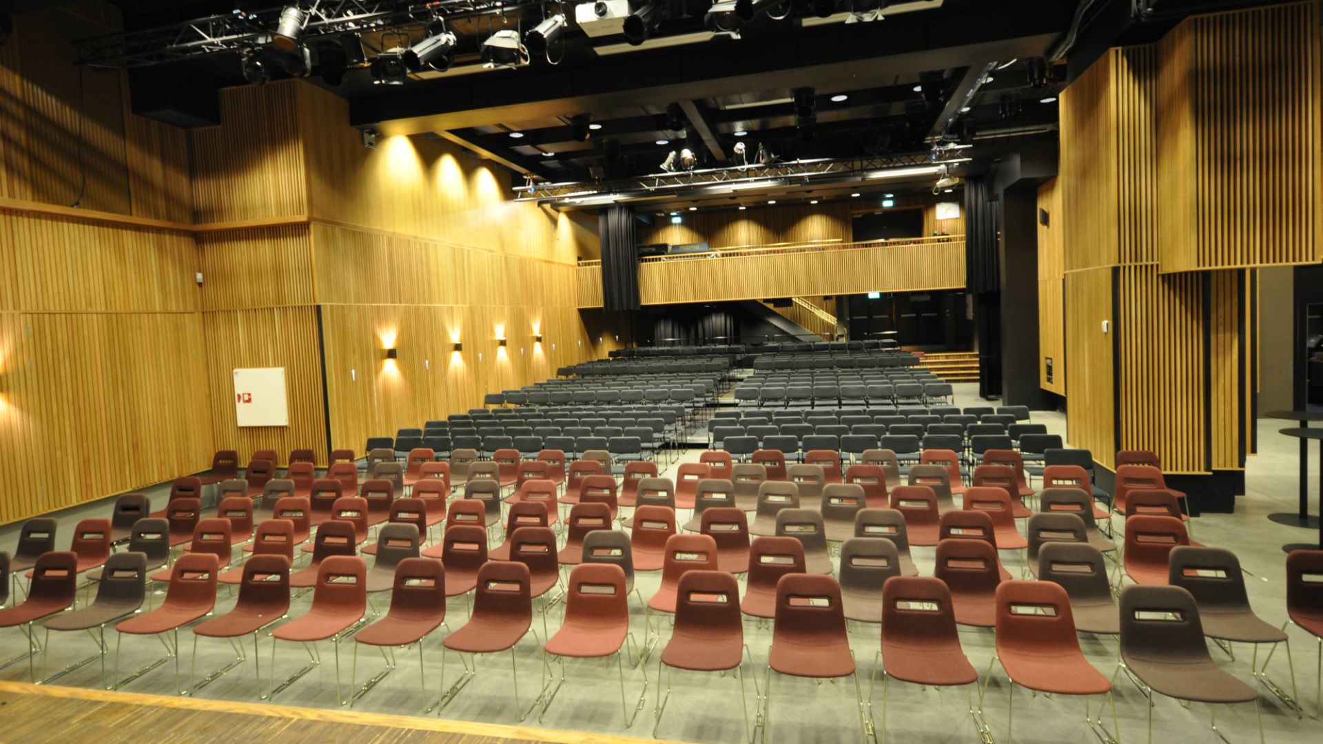 USF-11-seat-setup-mainhall