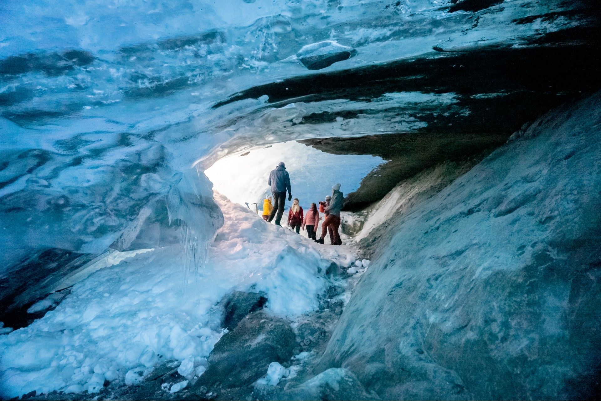 Blåis grottetur, Nigardsbreen