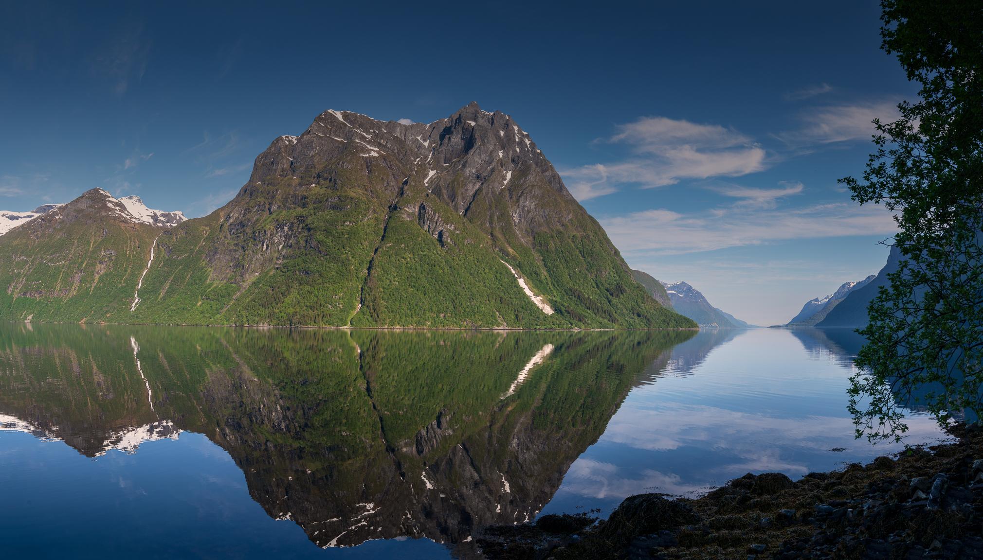 Hjørundfjord