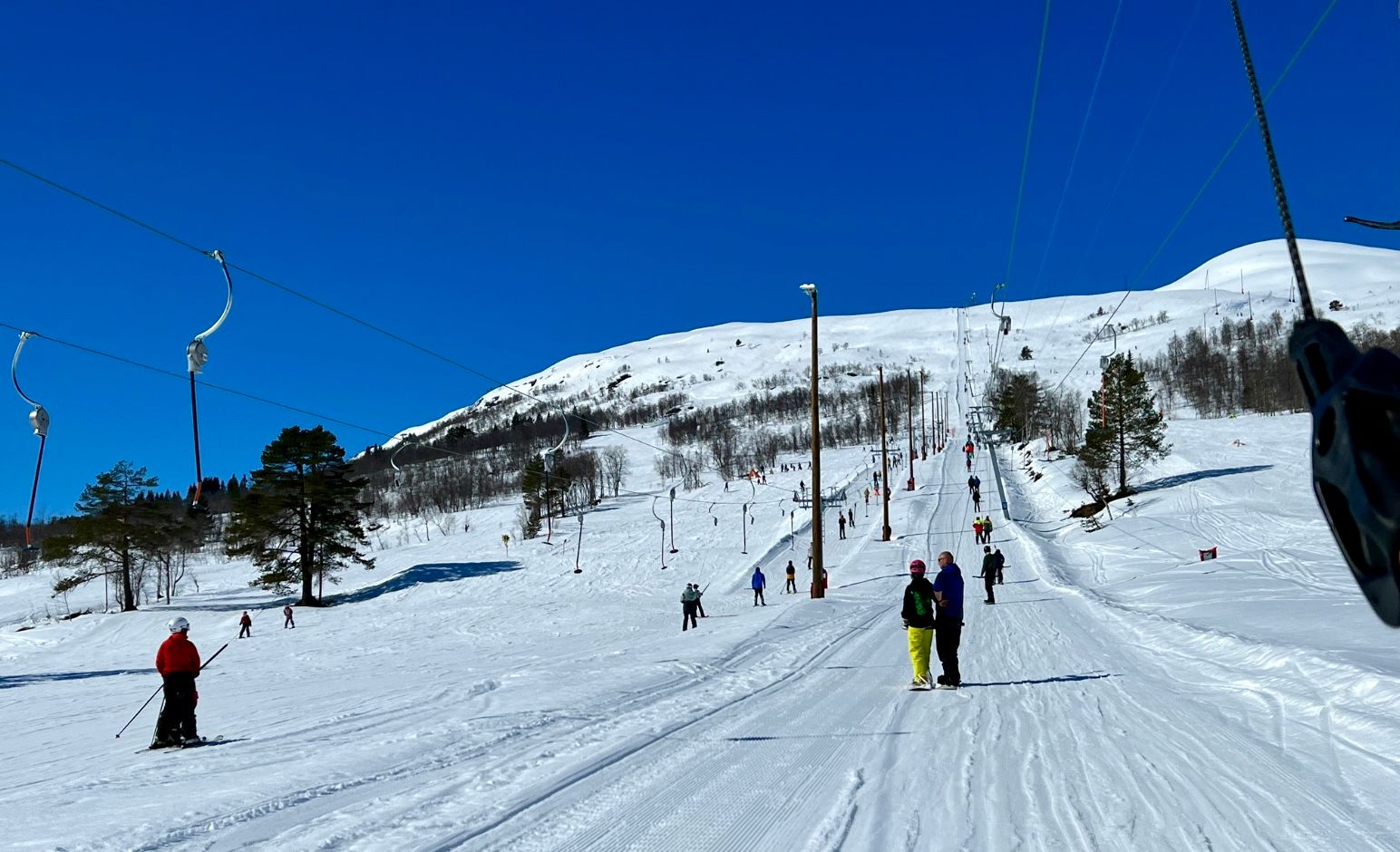Fleire skitrekk på Hornindal Skisenter.