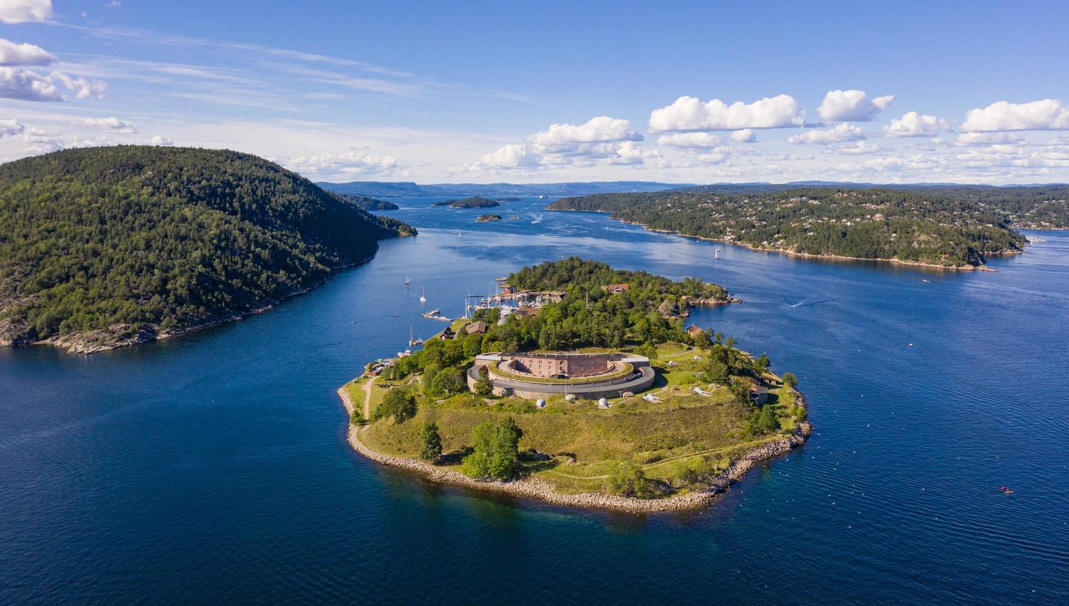 Oscarsborg festning dronebilde