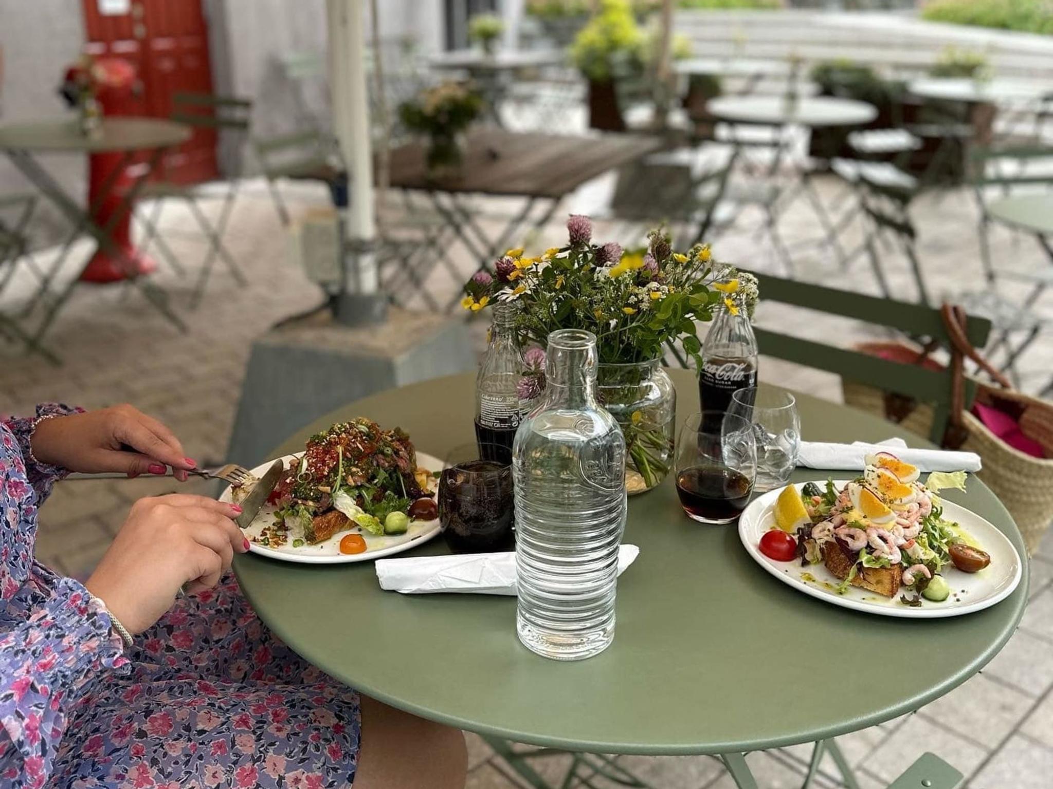 IDDIS Café & Brasserie