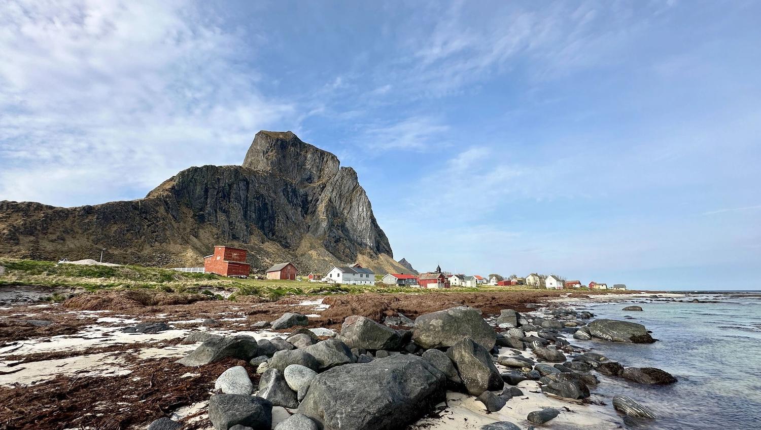 Nordlandsnupen i bakgrunn
