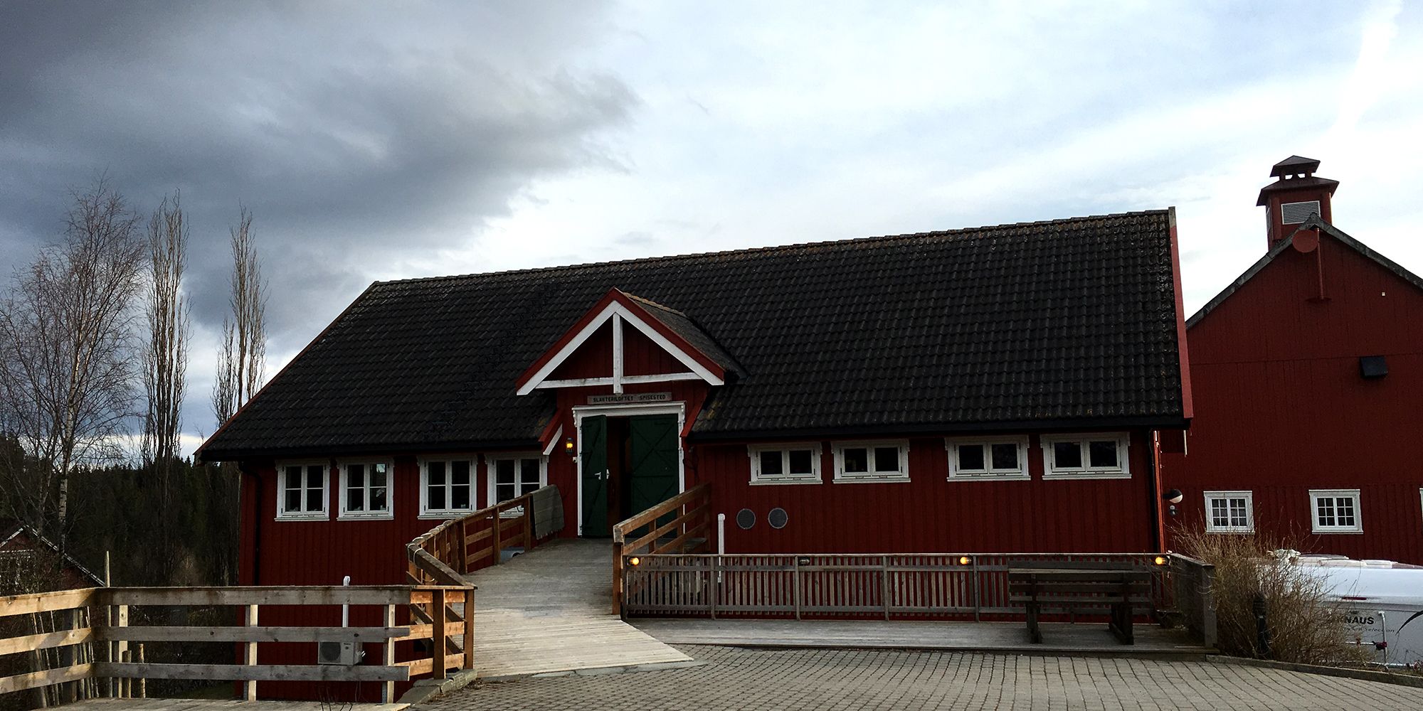 Berg Gård and Inderøy Gårdsbrenneri - Slakteriloftet entrance