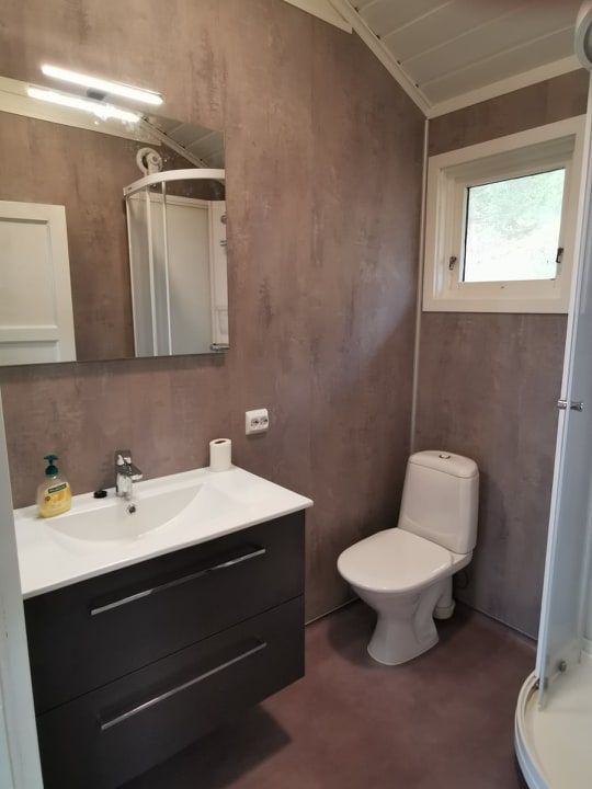 Bathroom in red cabin