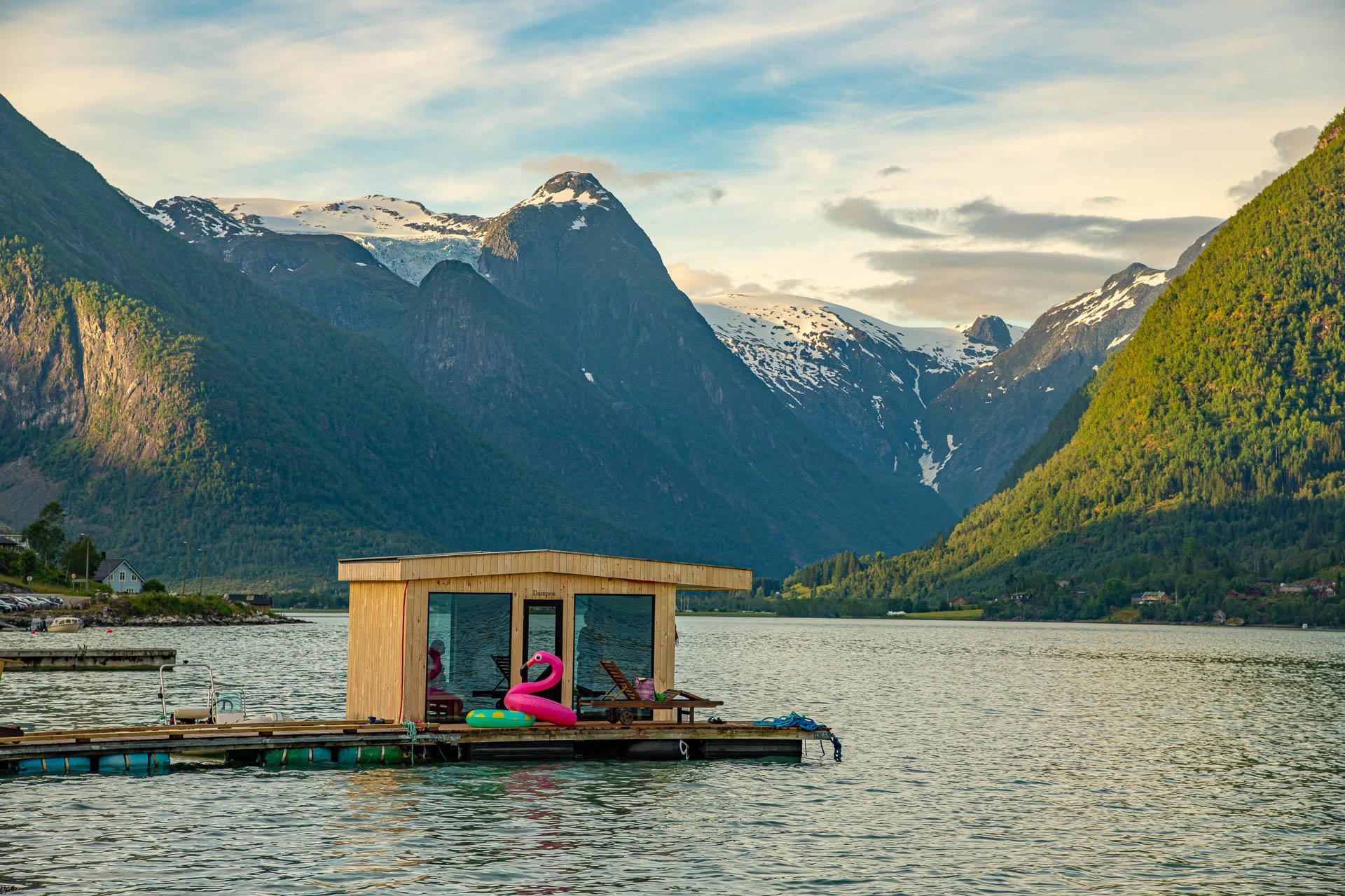 Dampen Sauna