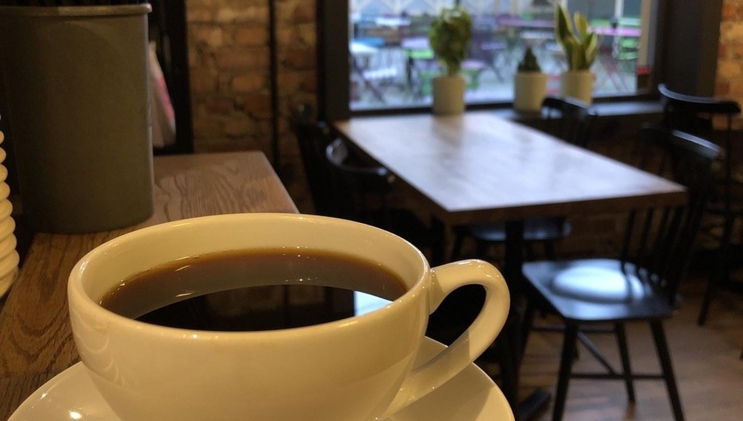 En kopp med kaffe