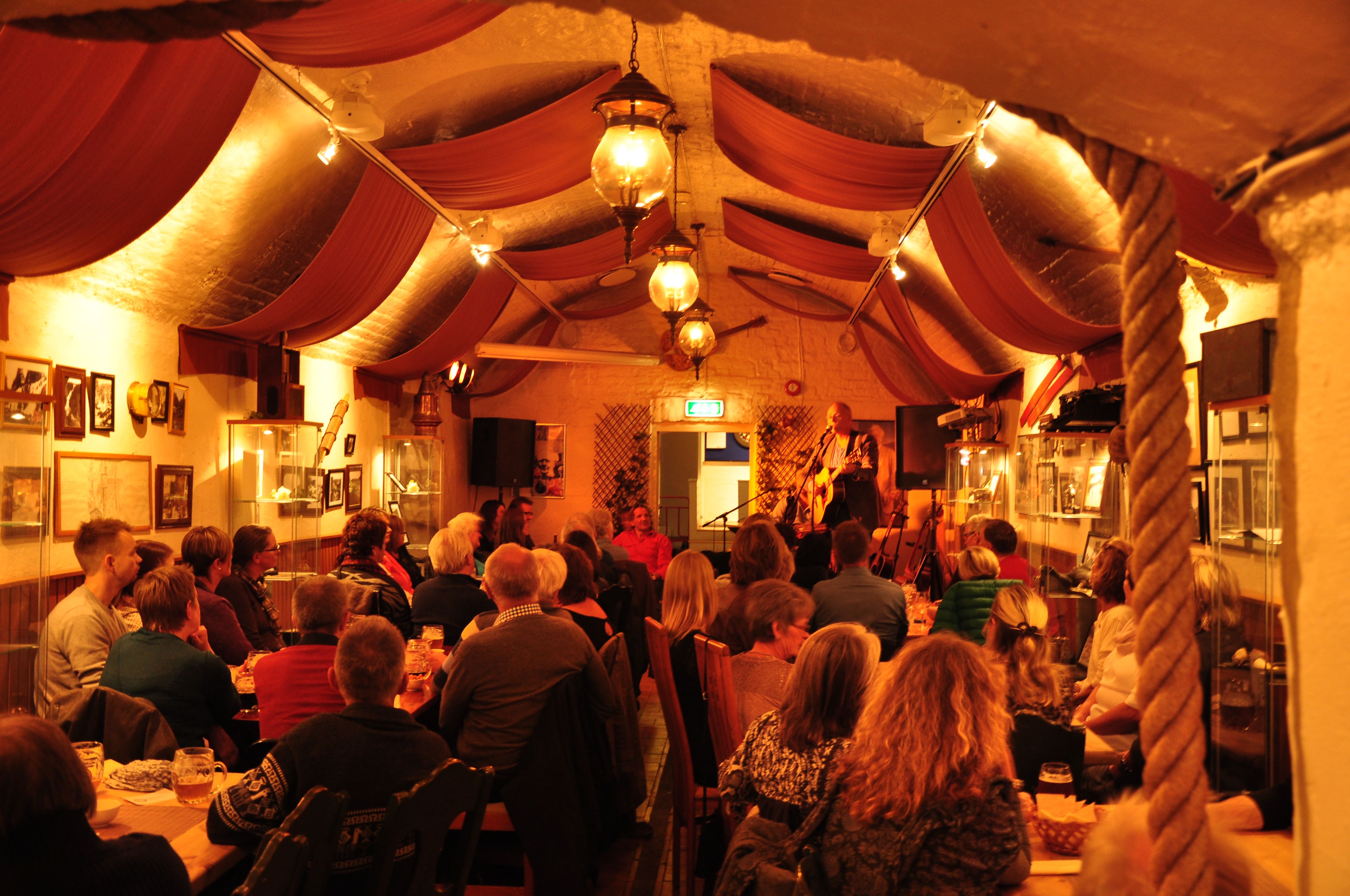Concert with an audience at Lillehammer Mikrobryggeri