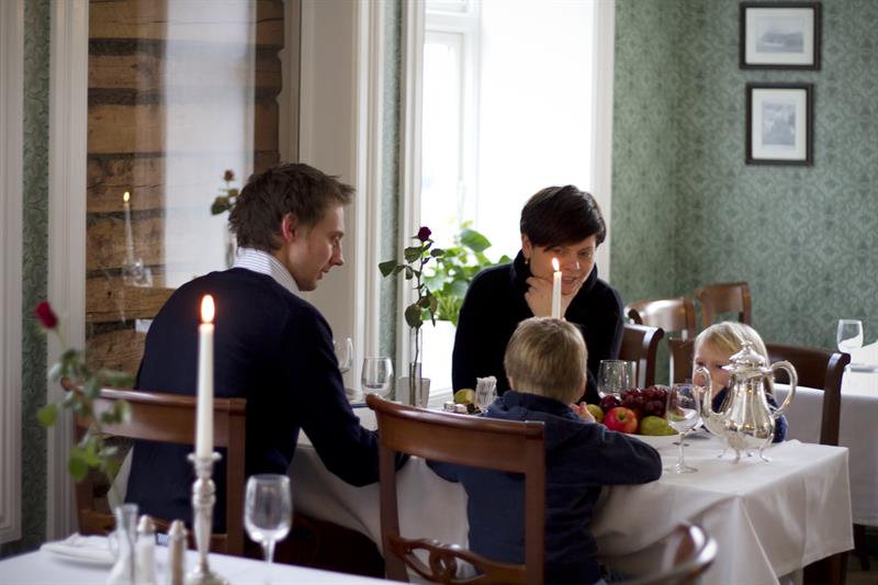 Guests in the breakfast room