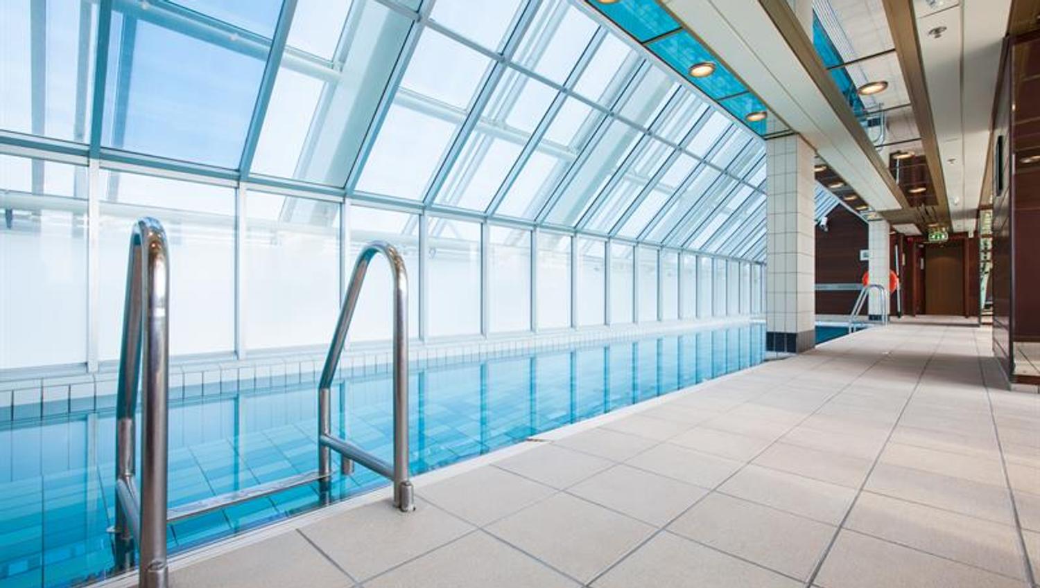Pool at Radisson Blu Plaza