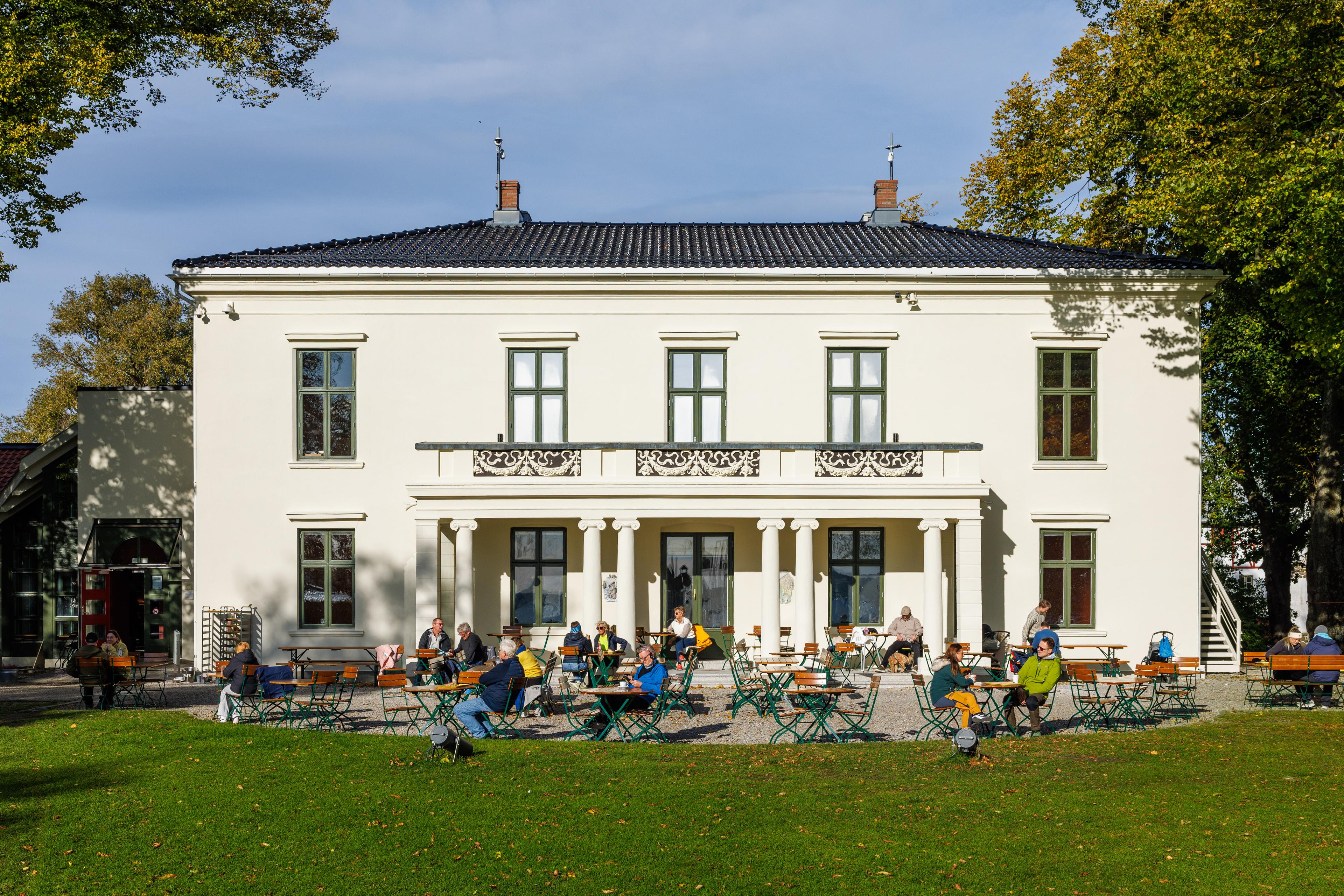 Punkt Ø - Galleri F15 – Kunstgalerie