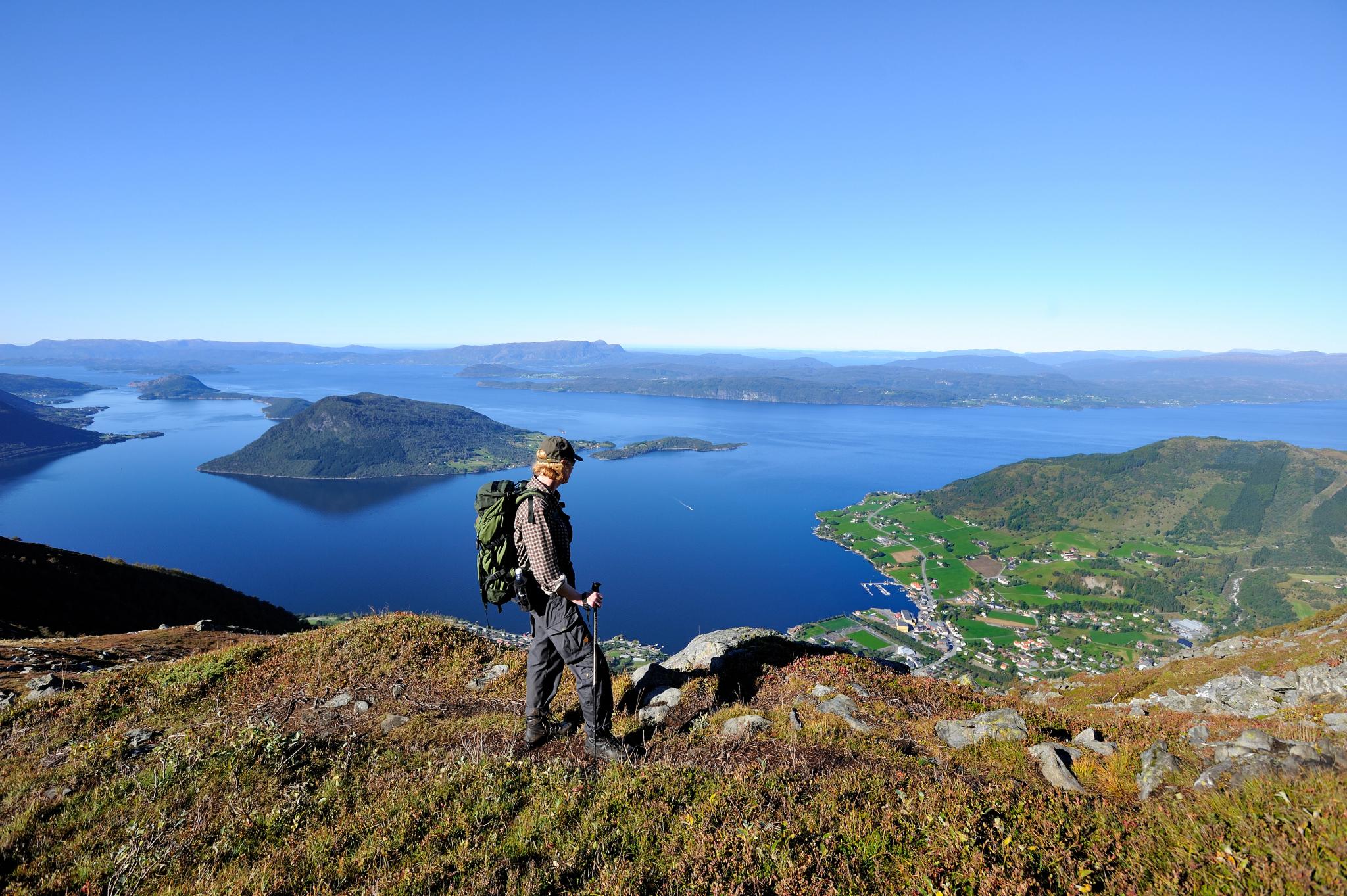 Hike to Malmangernuten from Rosendal