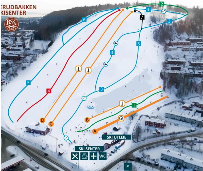 Kart over Kirkerudbakken med markerte løyper, 3 blå traseer og en rød samt to t-krok heiser
