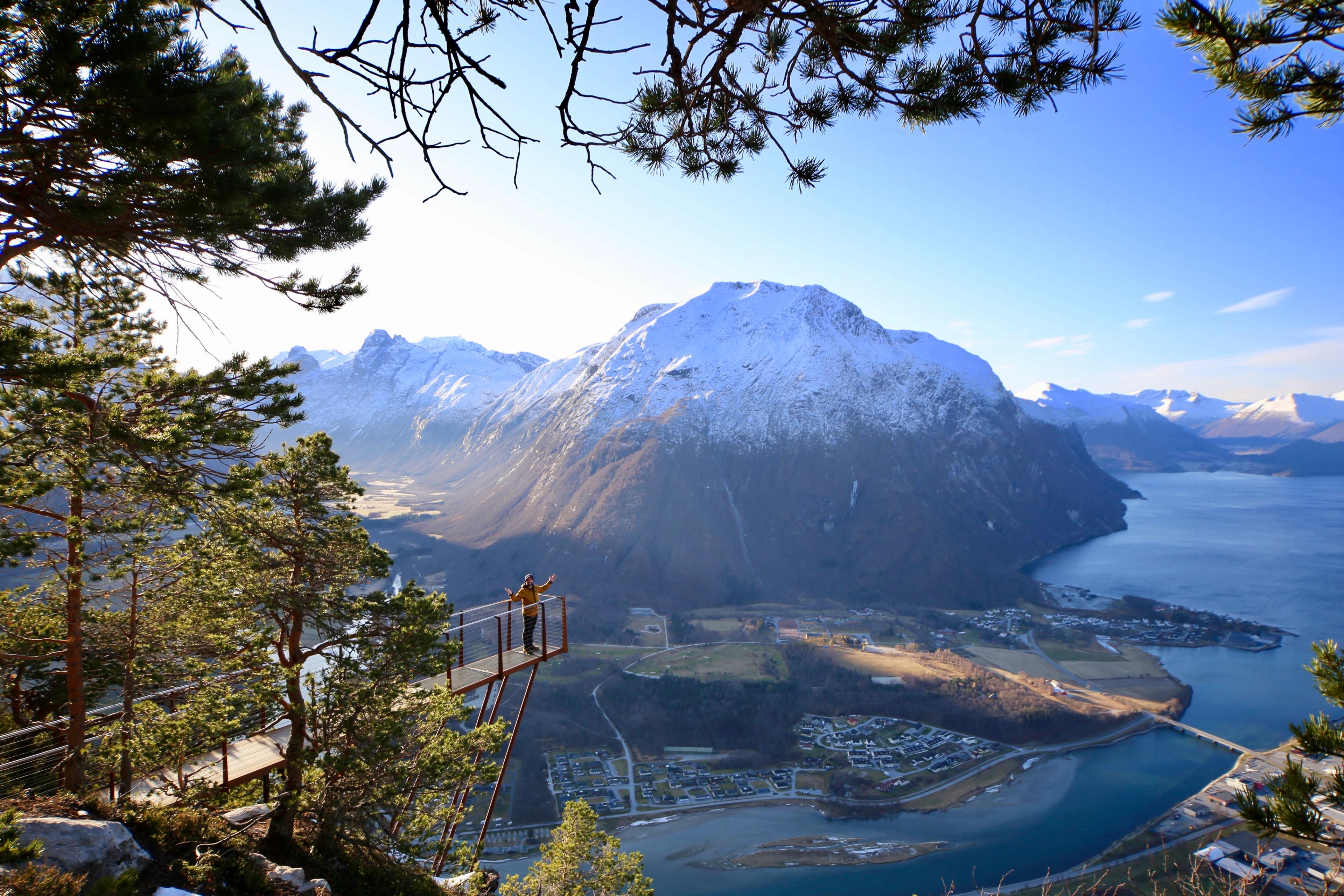 Rampestreken – a striking viewpoint above Åndalsnes in Romsdalen