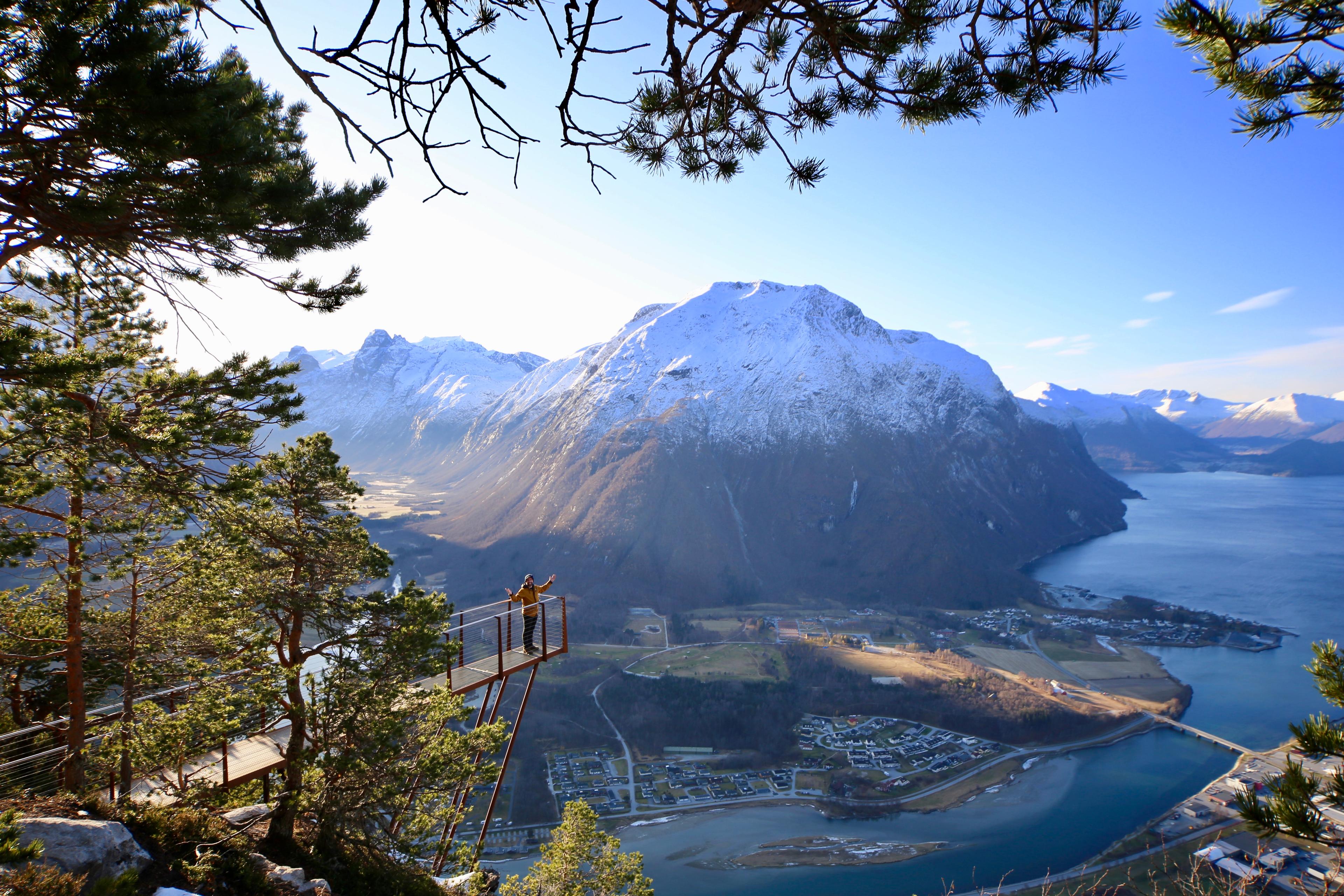 Rampestreken – a striking viewpoint above Åndalsnes in Romsdalen