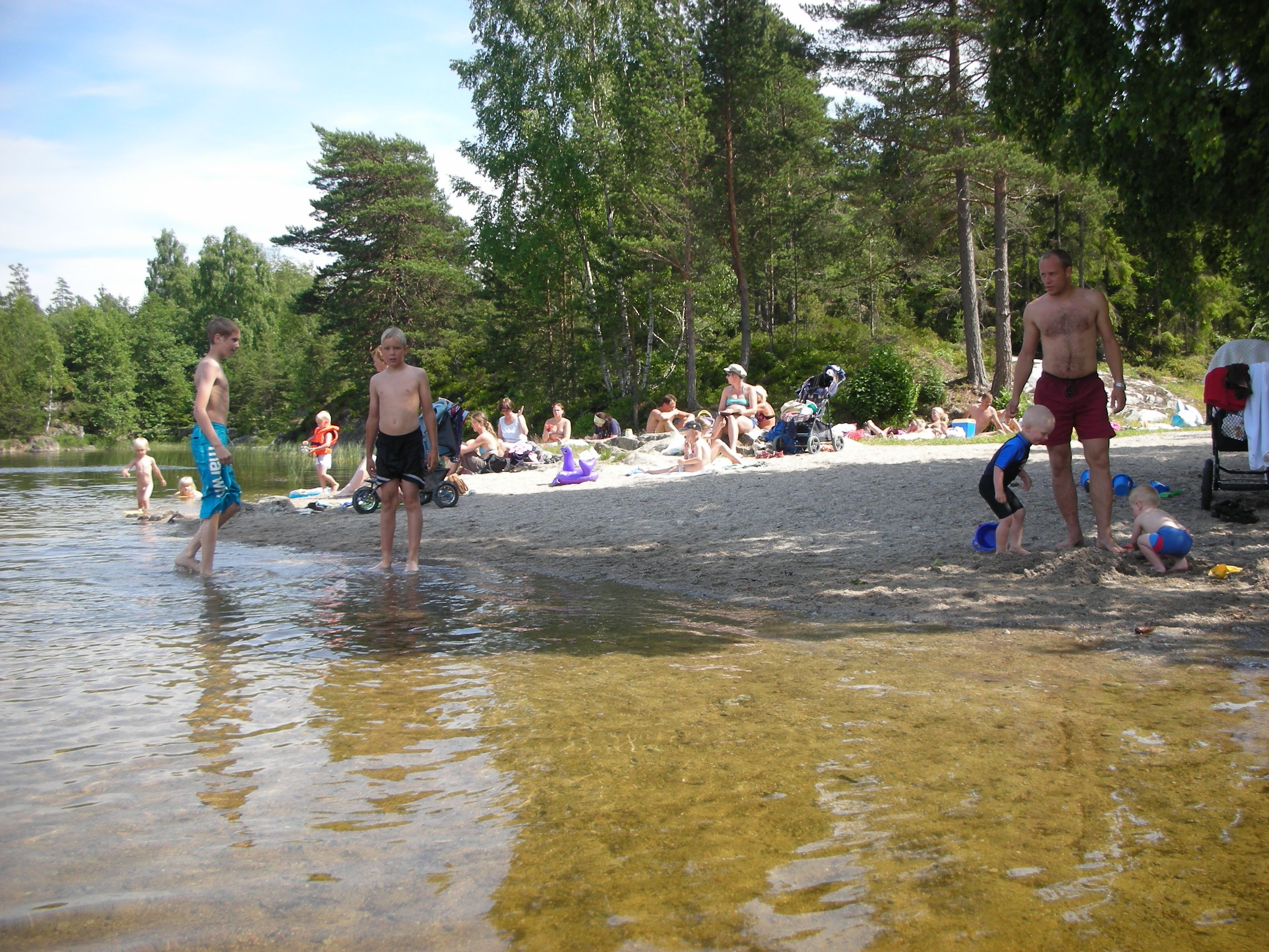 Beach close to Øysang Brygge