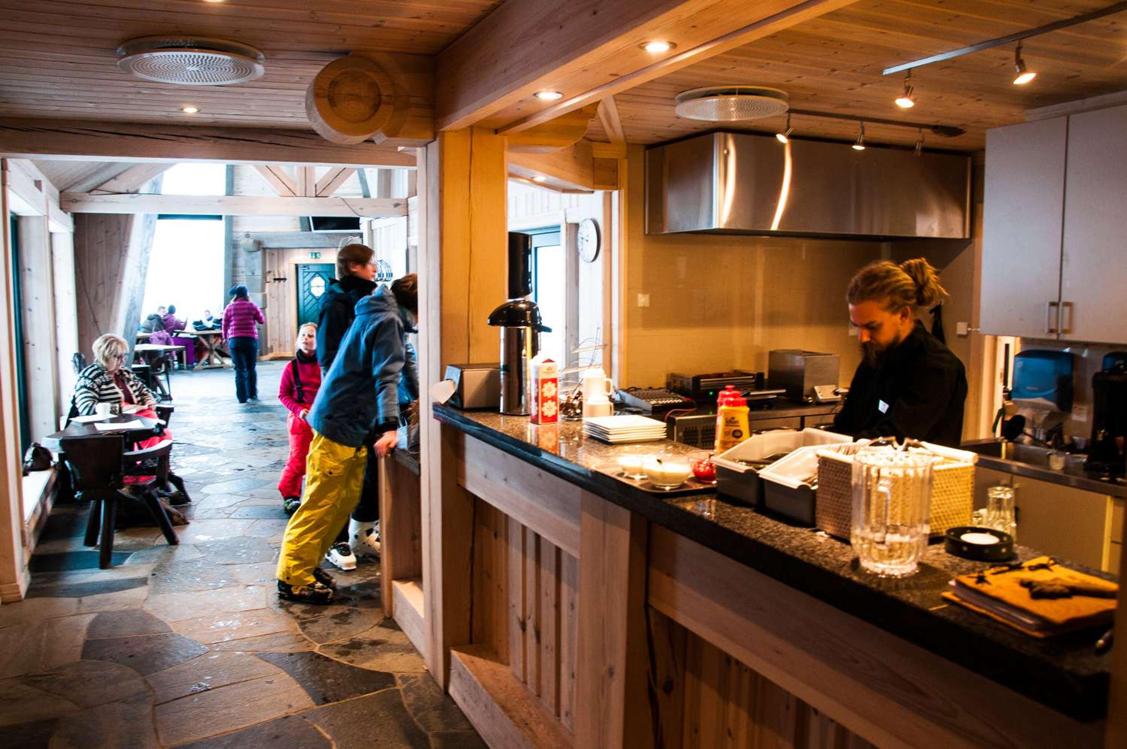 Høgevarde Fjellpark - varmestue