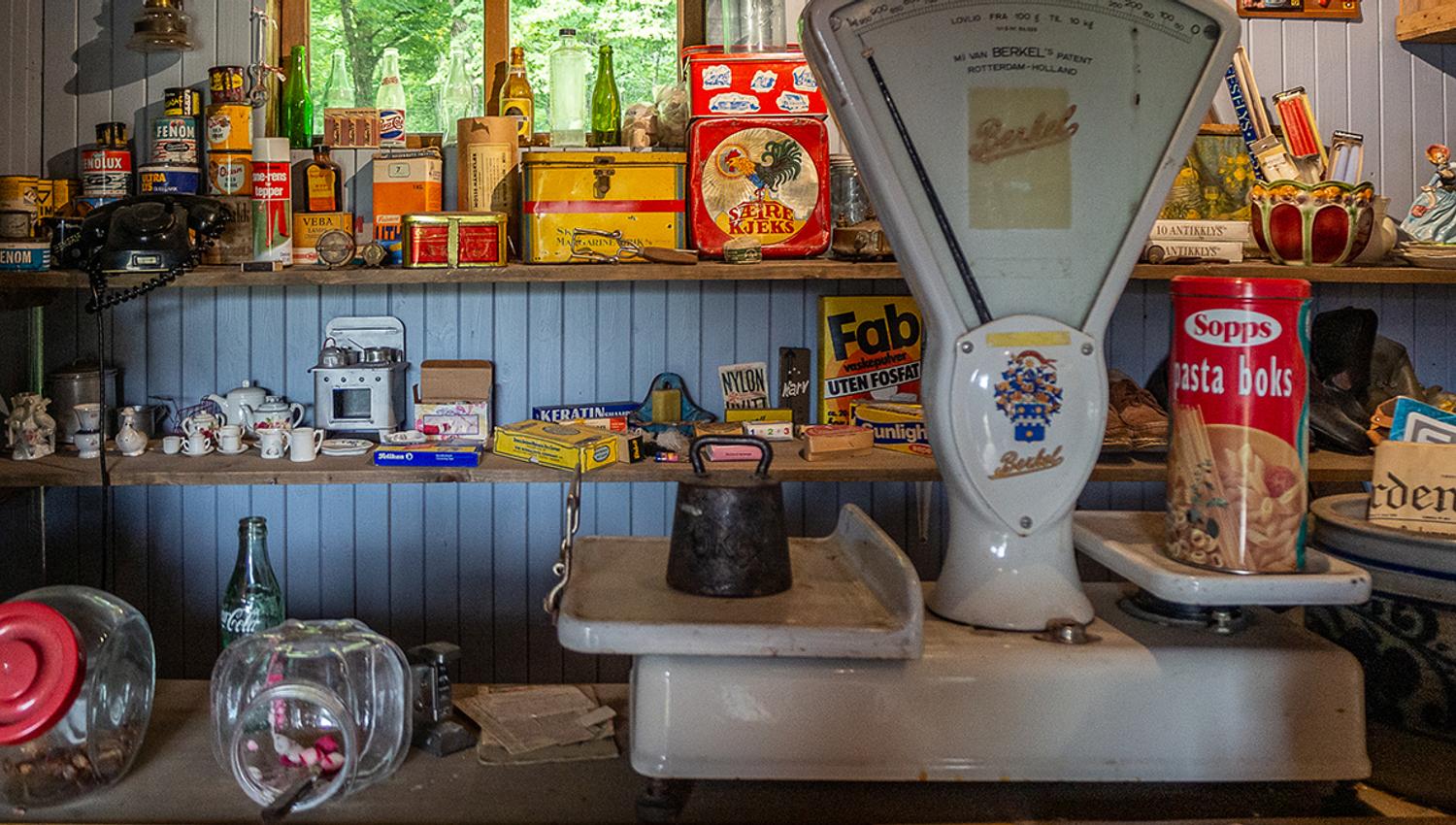 old furnishings of a shop at Øvre Verket